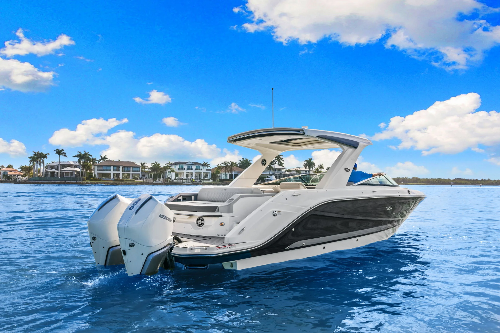 2023 Sea Ray 310 SLX OB Image Thumbnail #5