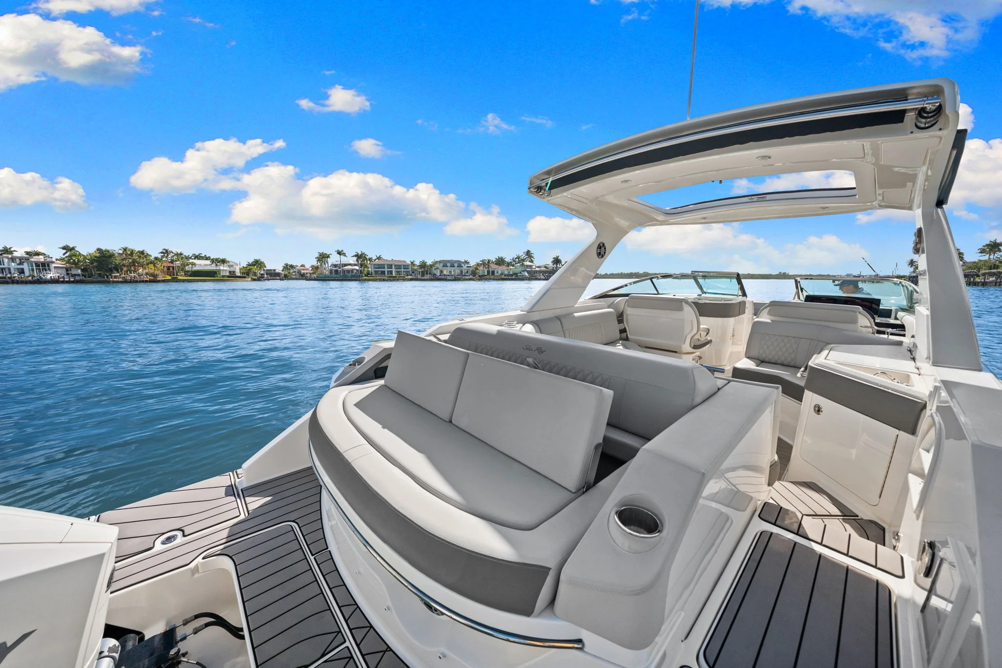 2023 Sea Ray 310 SLX OB Image Thumbnail #14