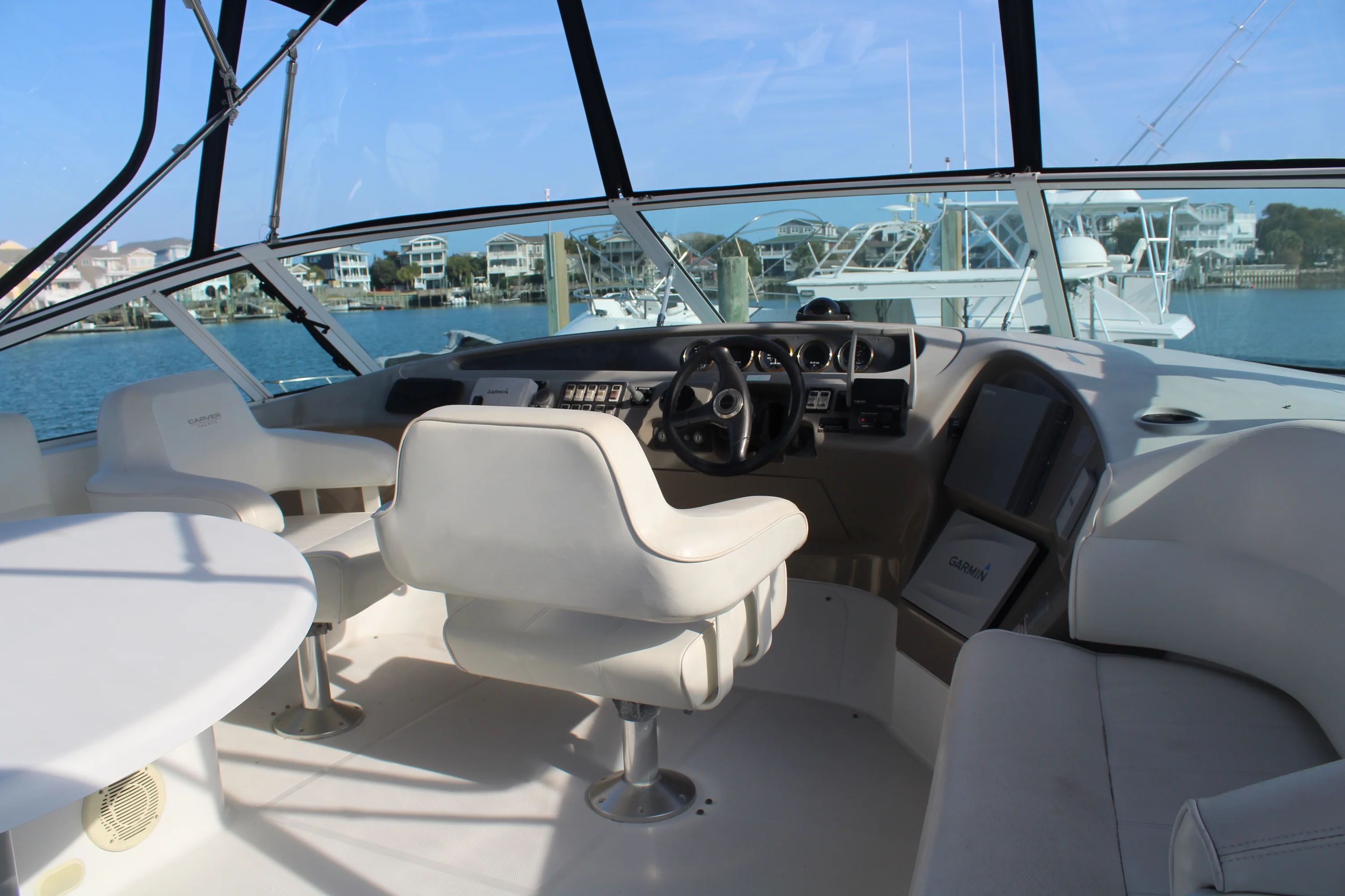2000 Carver Yachts 450 VOYAGER PILOTHOUSE Image Thumbnail #9