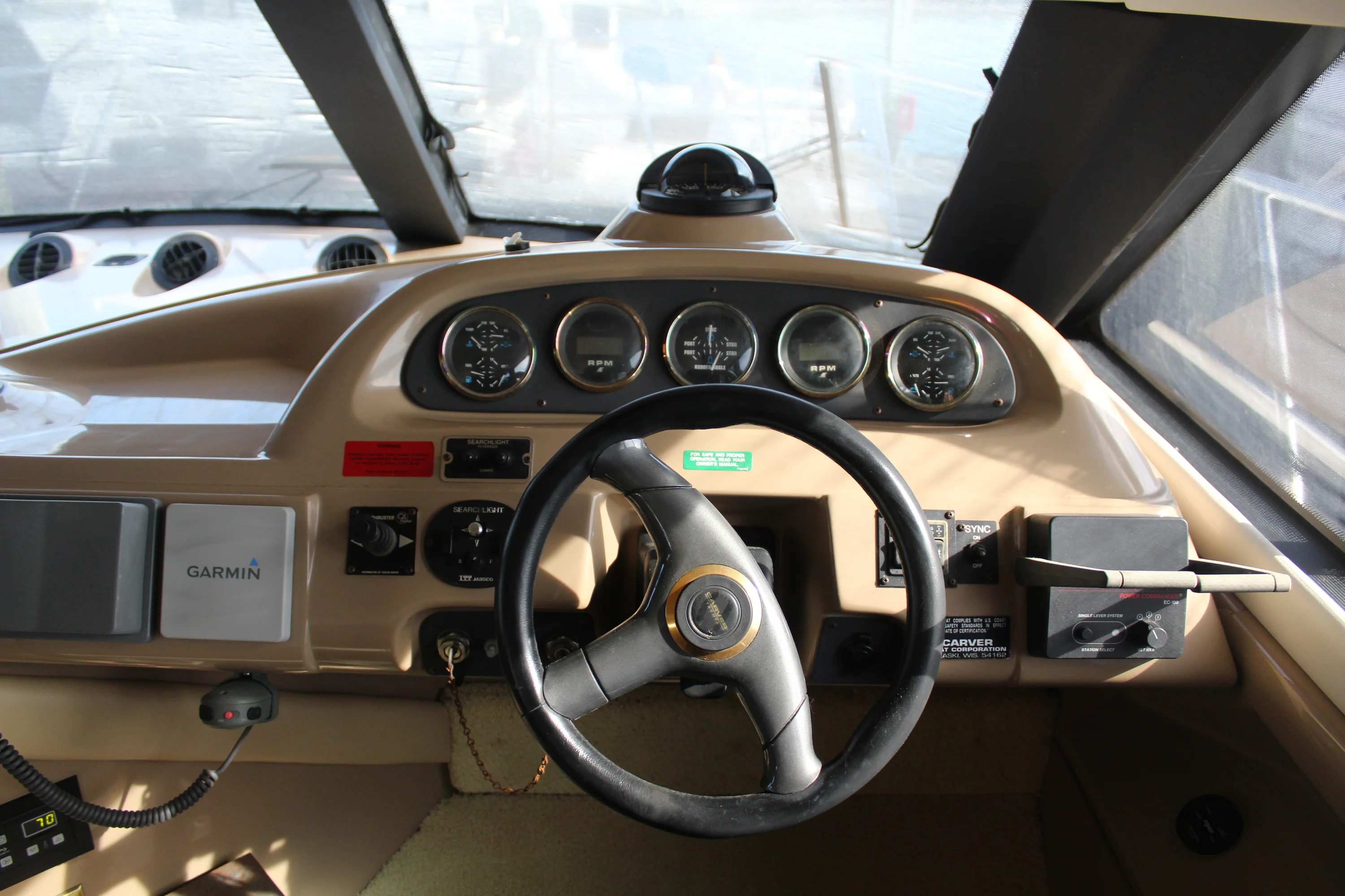 2000 Carver Yachts 450 VOYAGER PILOTHOUSE Image Thumbnail #32