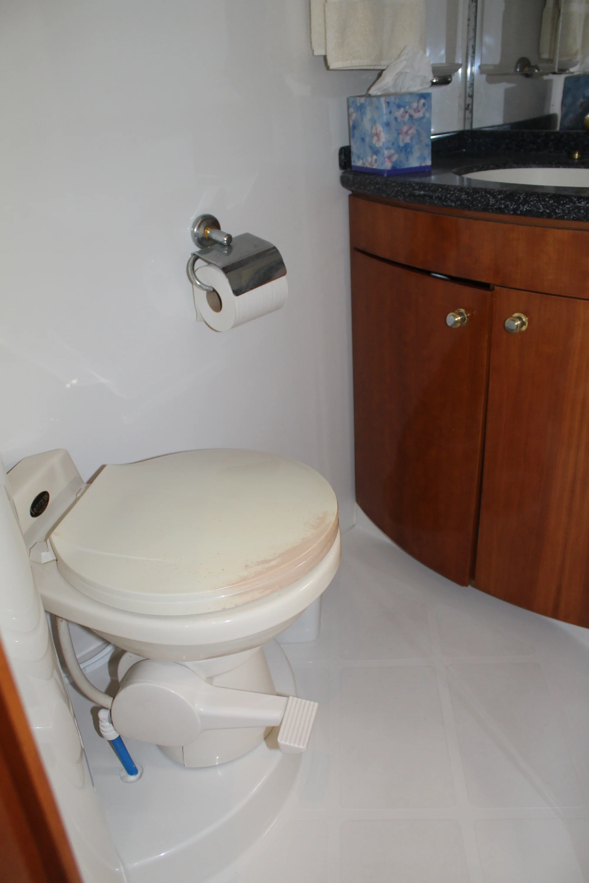 2000 Carver Yachts 450 VOYAGER PILOTHOUSE Image Thumbnail #28