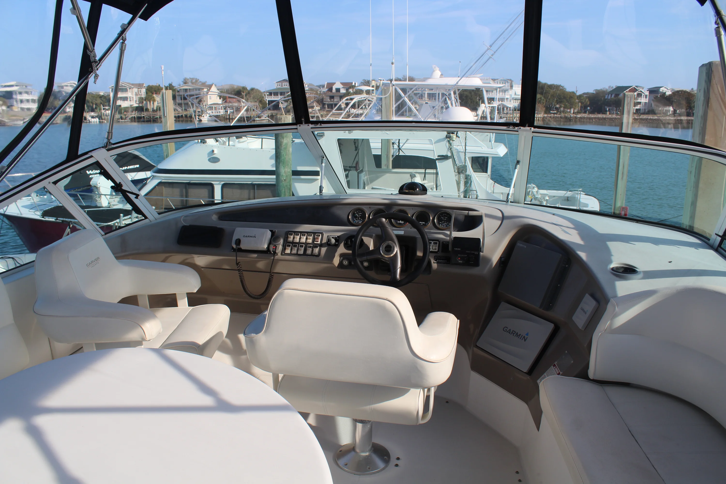 2000 Carver Yachts 450 VOYAGER PILOTHOUSE Image Thumbnail #11