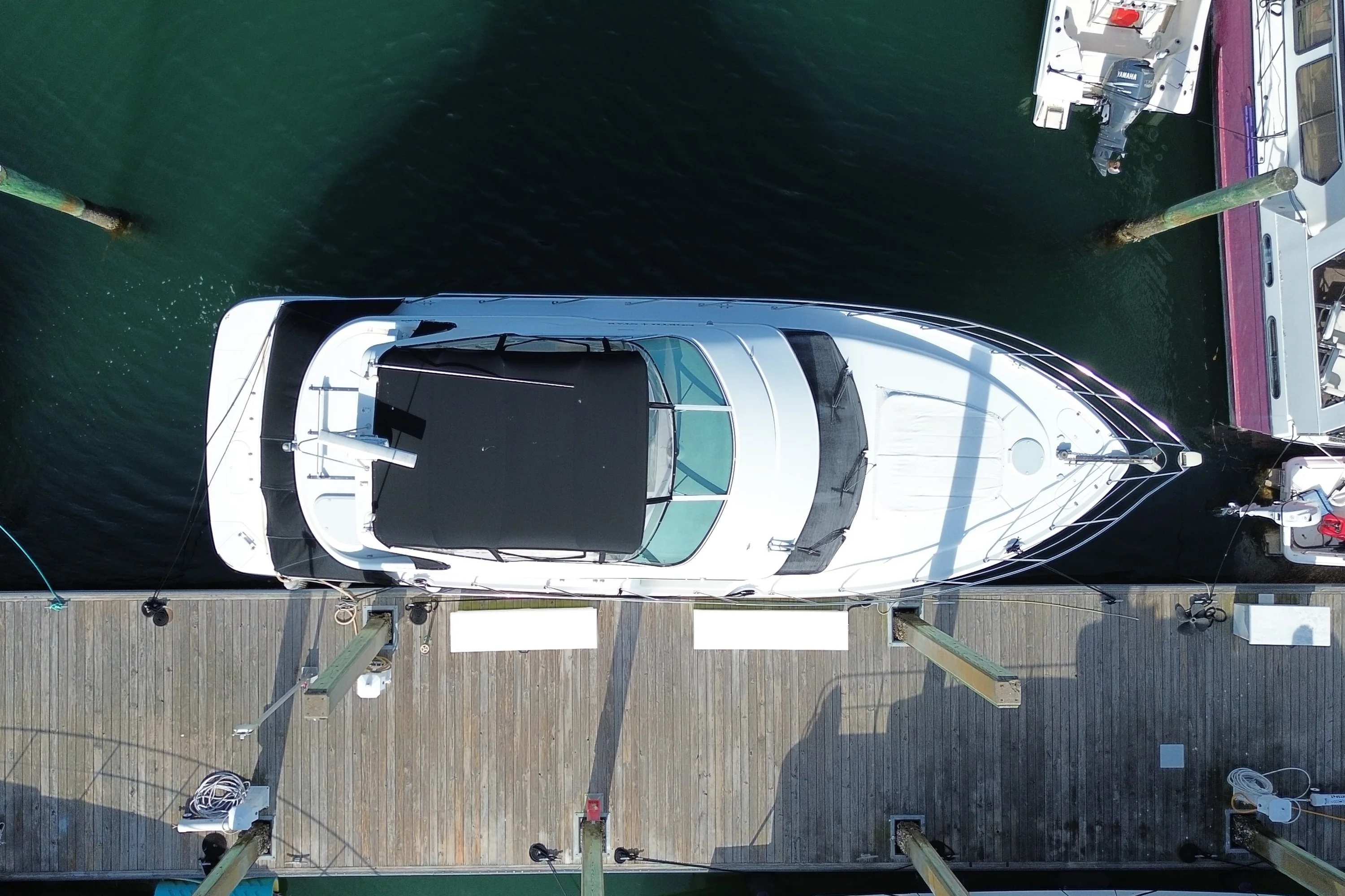 2000 Carver Yachts 450 VOYAGER PILOTHOUSE Image Thumbnail #2