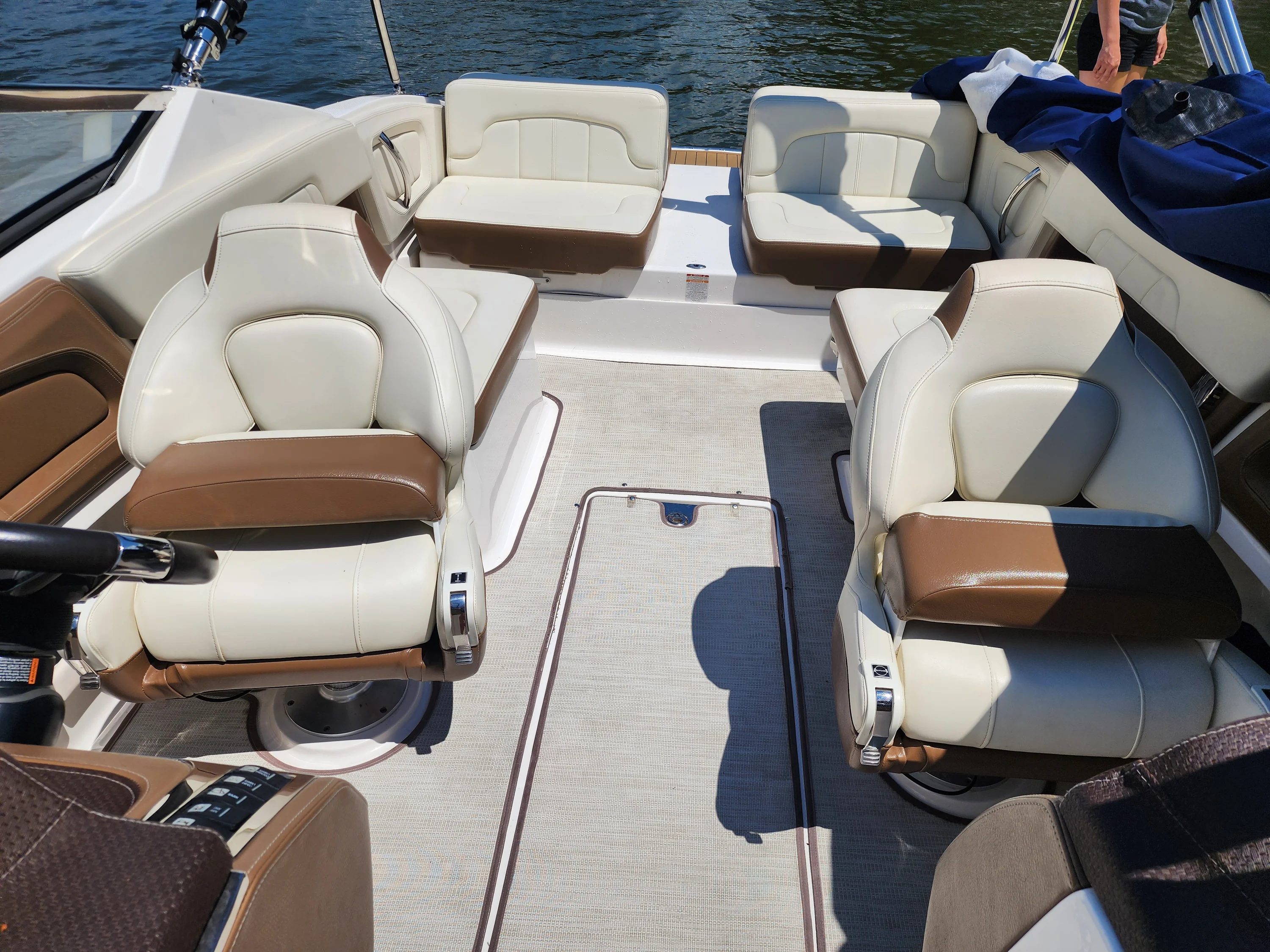 2017 Chaparral 257 SSX Image Thumbnail #4