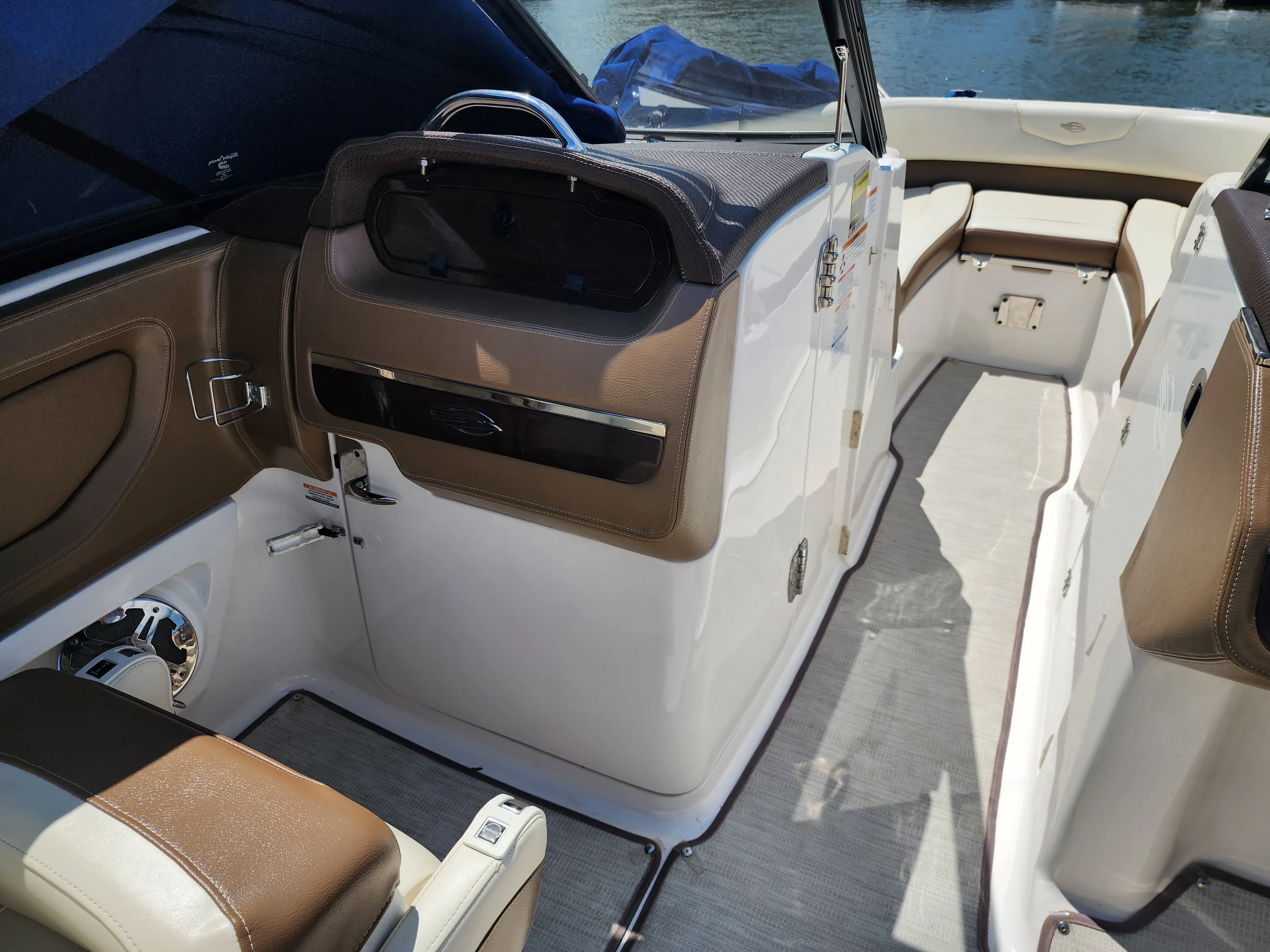 2017 Chaparral 257 SSX Image Thumbnail #13