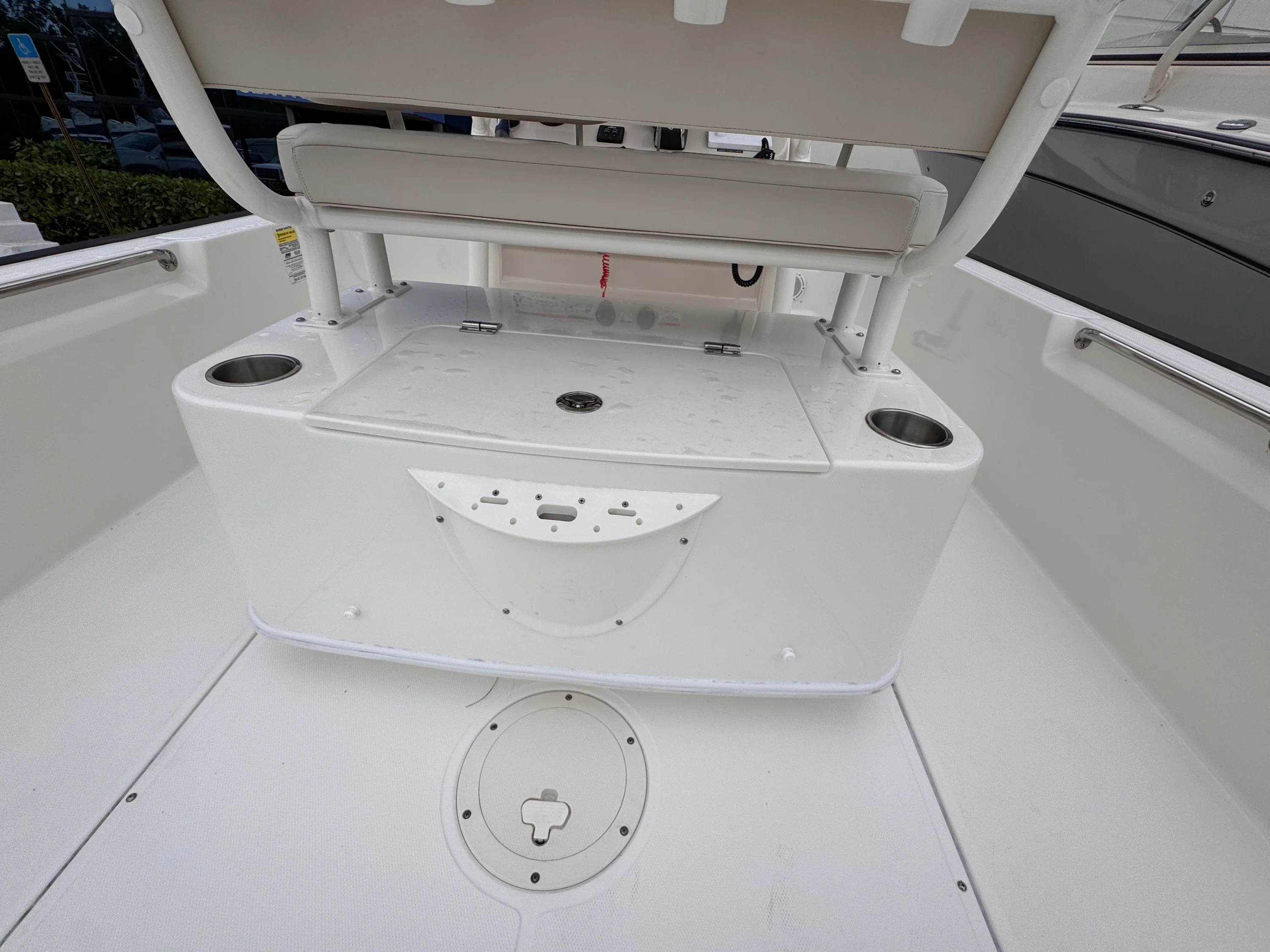 2023 Boston Whaler 210 Montauk Image Thumbnail #10