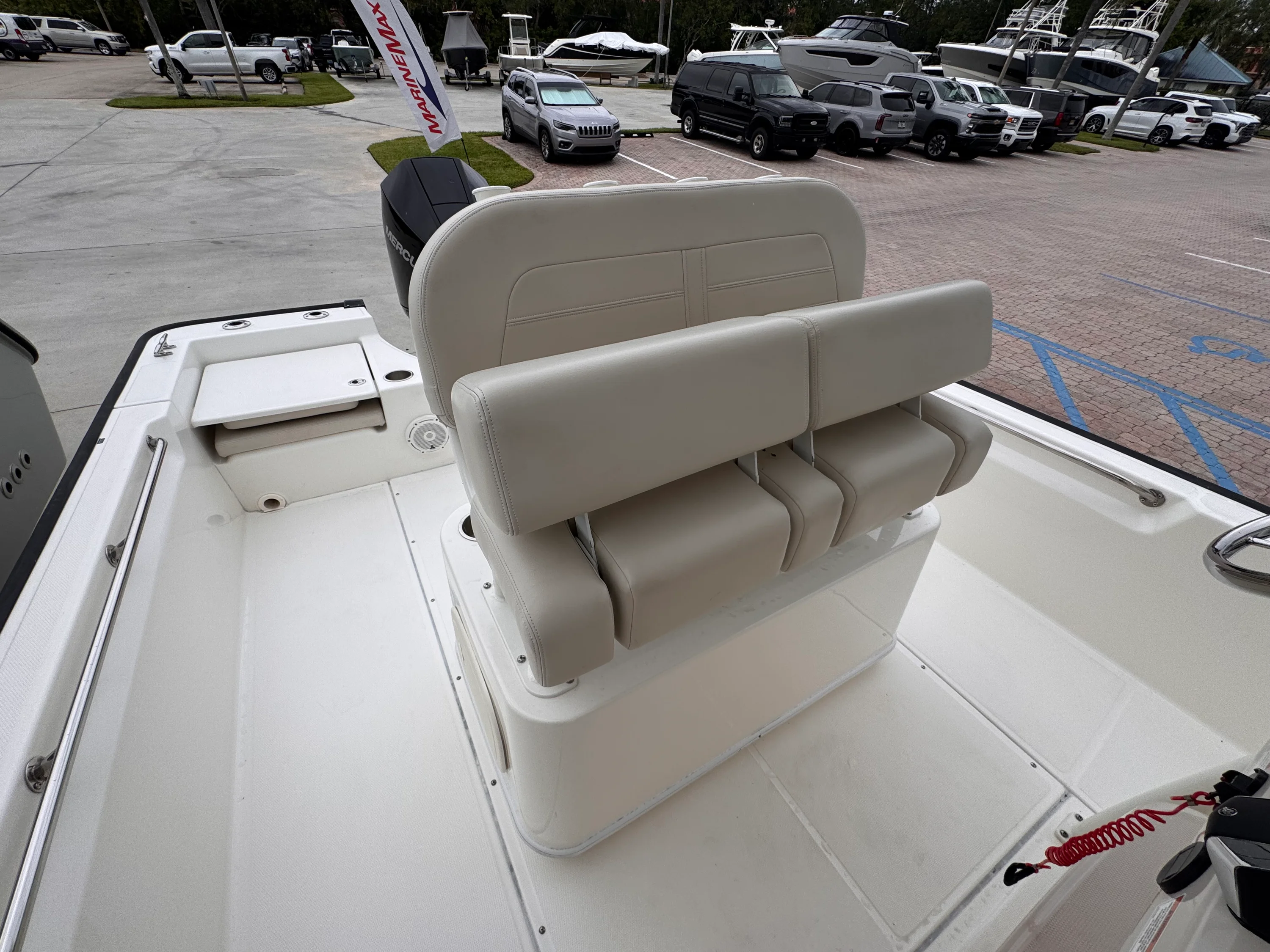 2023 Boston Whaler 210 Montauk Image Thumbnail #13
