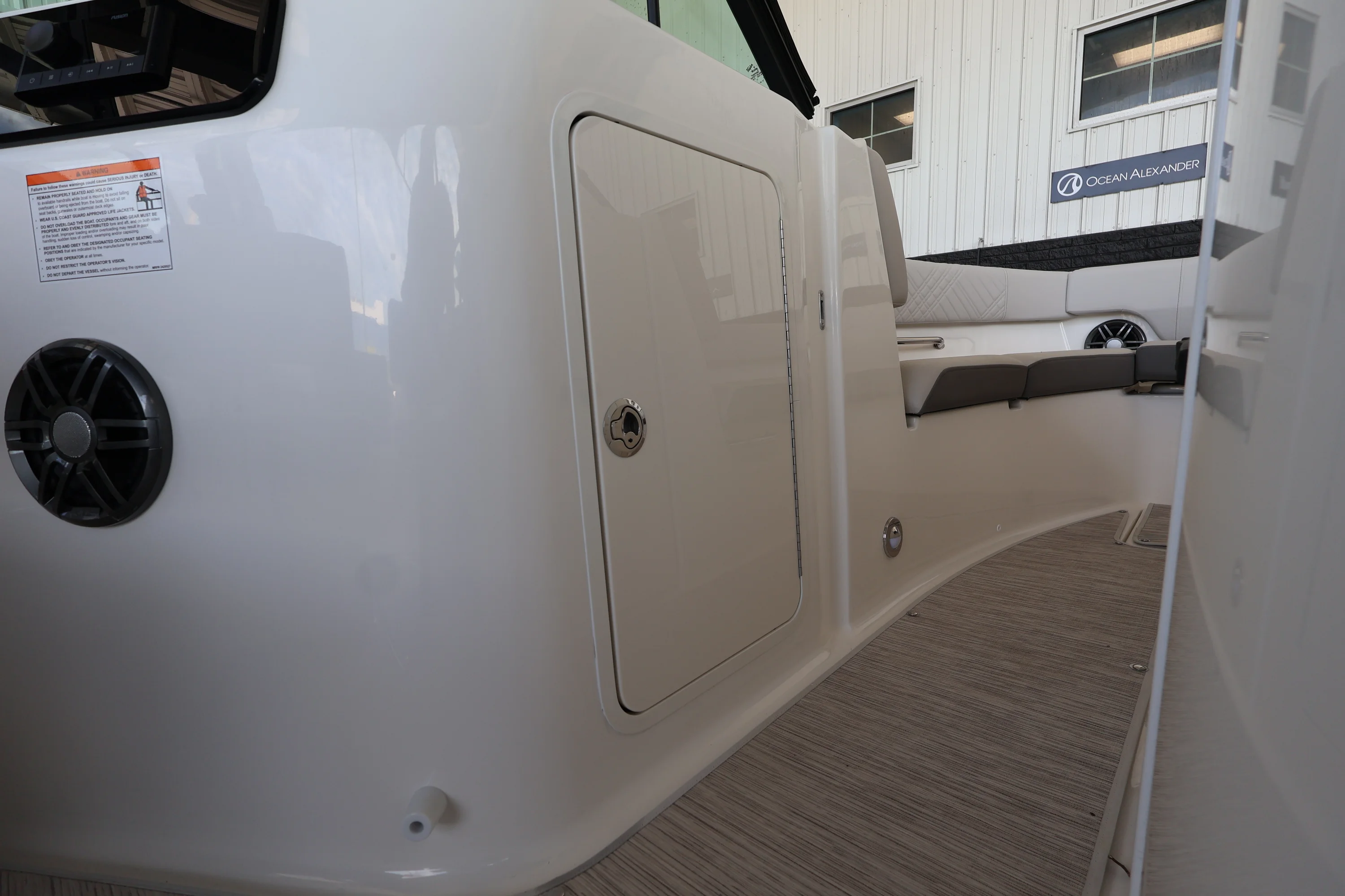 2026 Sea Ray SDX 250 Outboard Image Thumbnail #26