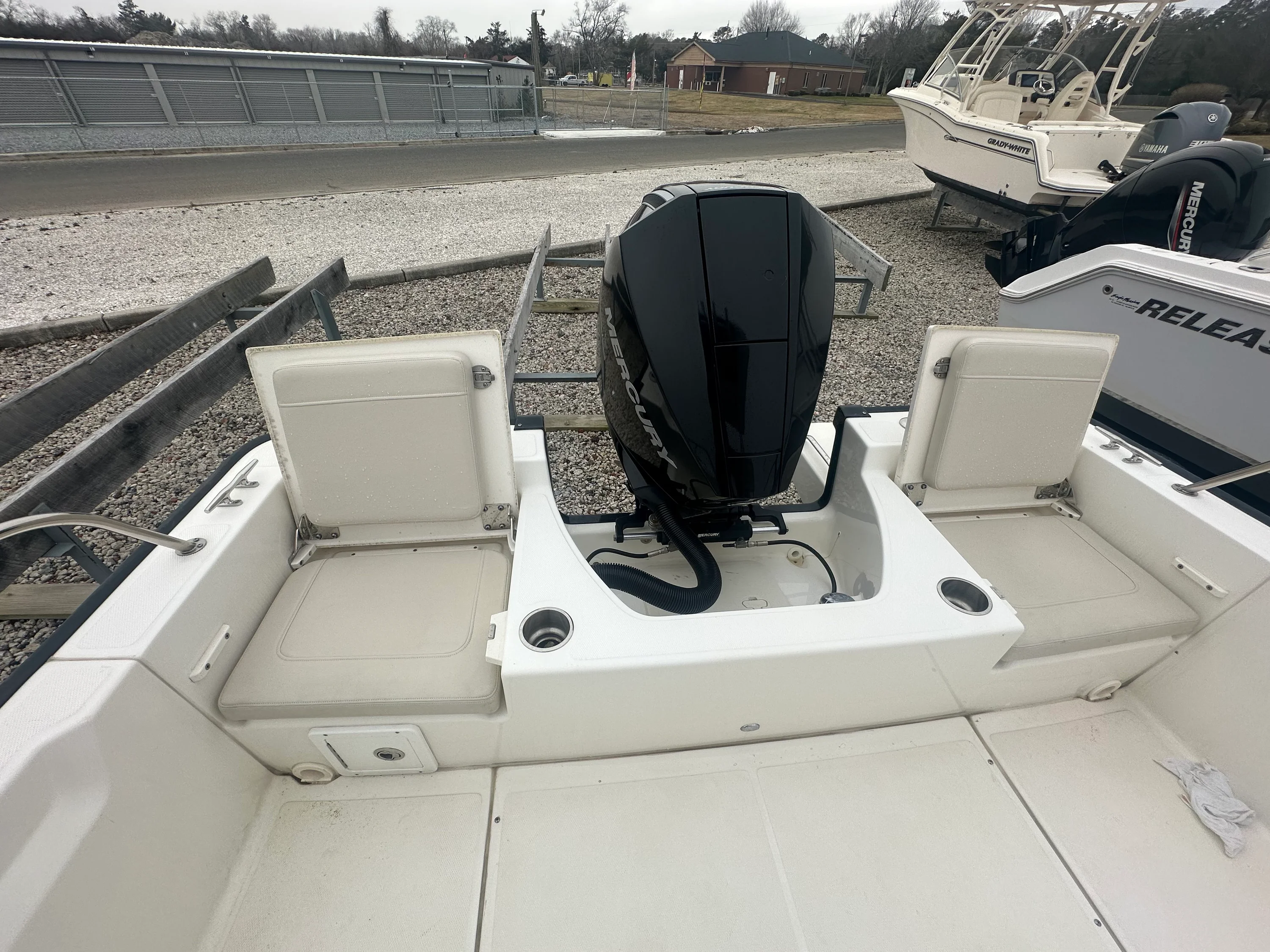 2022 Boston Whaler 210 MONTAUK Image Thumbnail #13