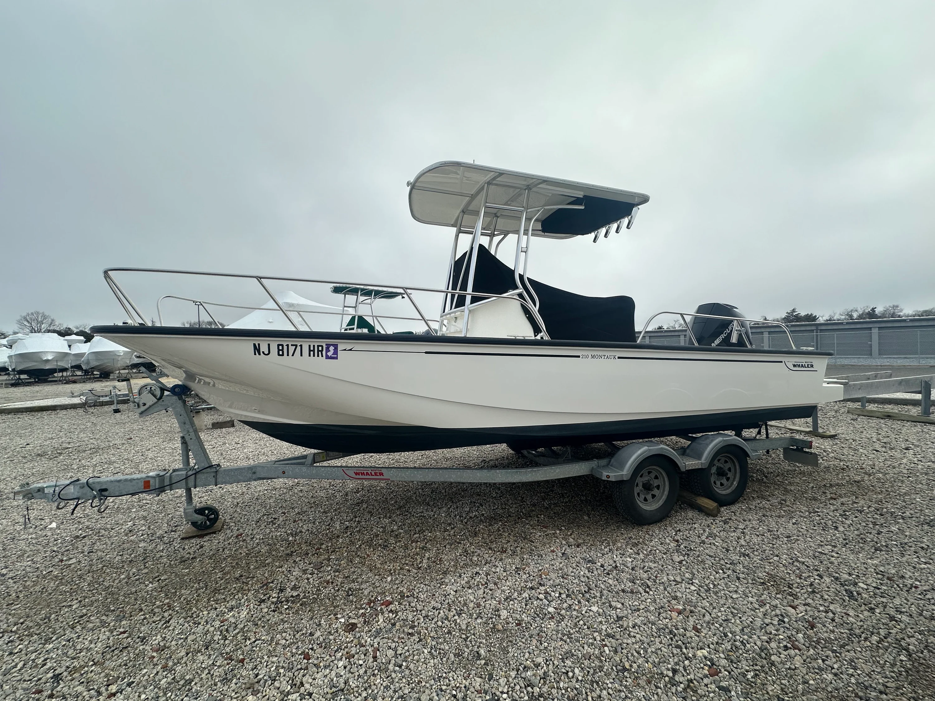 2022 Boston Whaler 210 MONTAUK Image Thumbnail #18