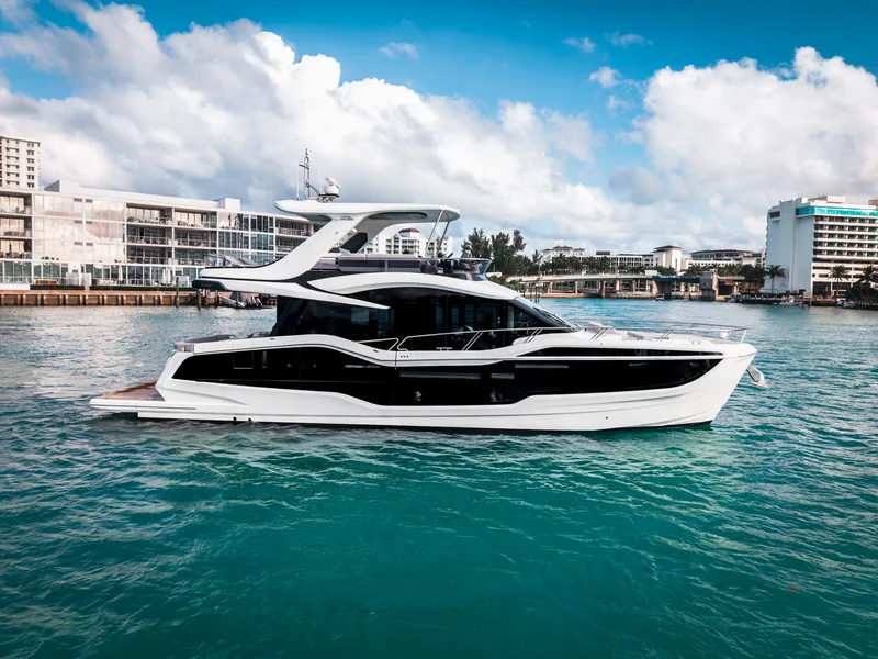 2024 Galeon 560 FLY Image Thumbnail #3