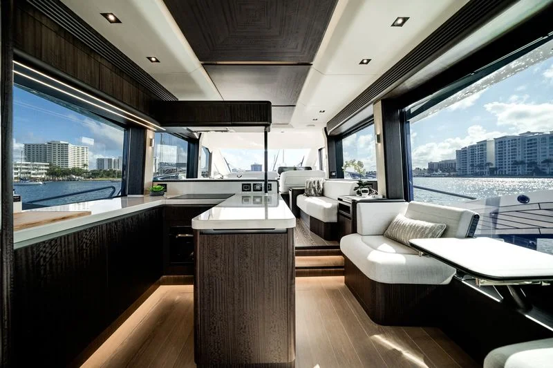 2024 Galeon 560 FLY Image Thumbnail #13