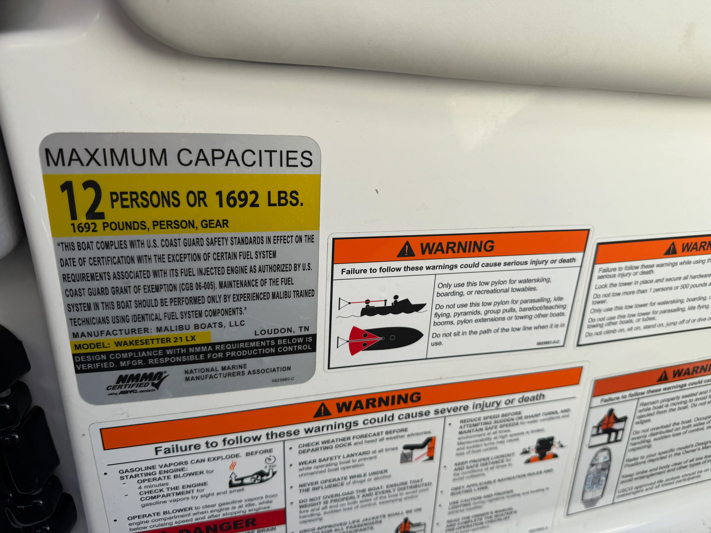 2022 Malibu 21 LX Image Thumbnail #11