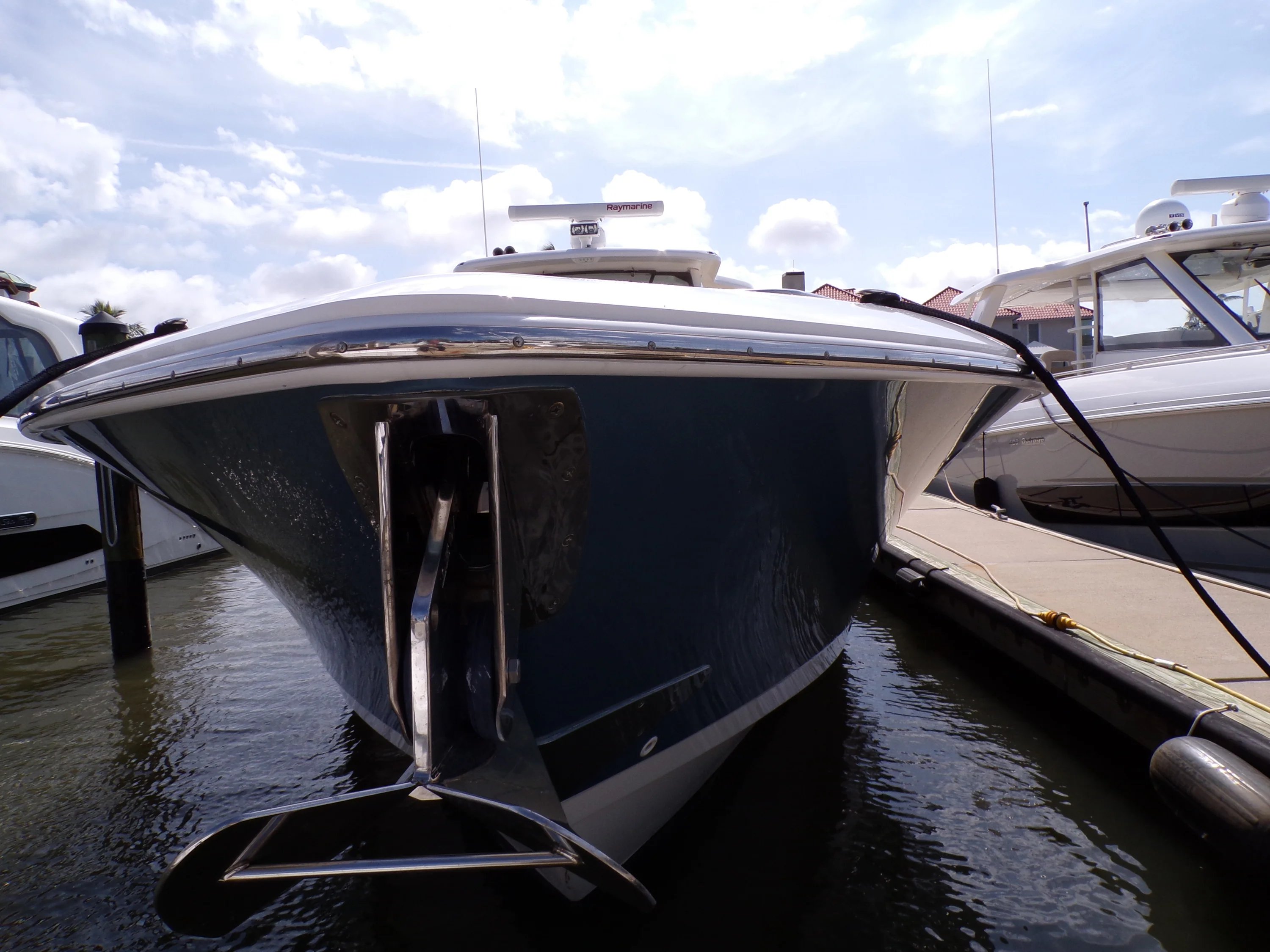 2018 Boston Whaler 420 Image Thumbnail #9