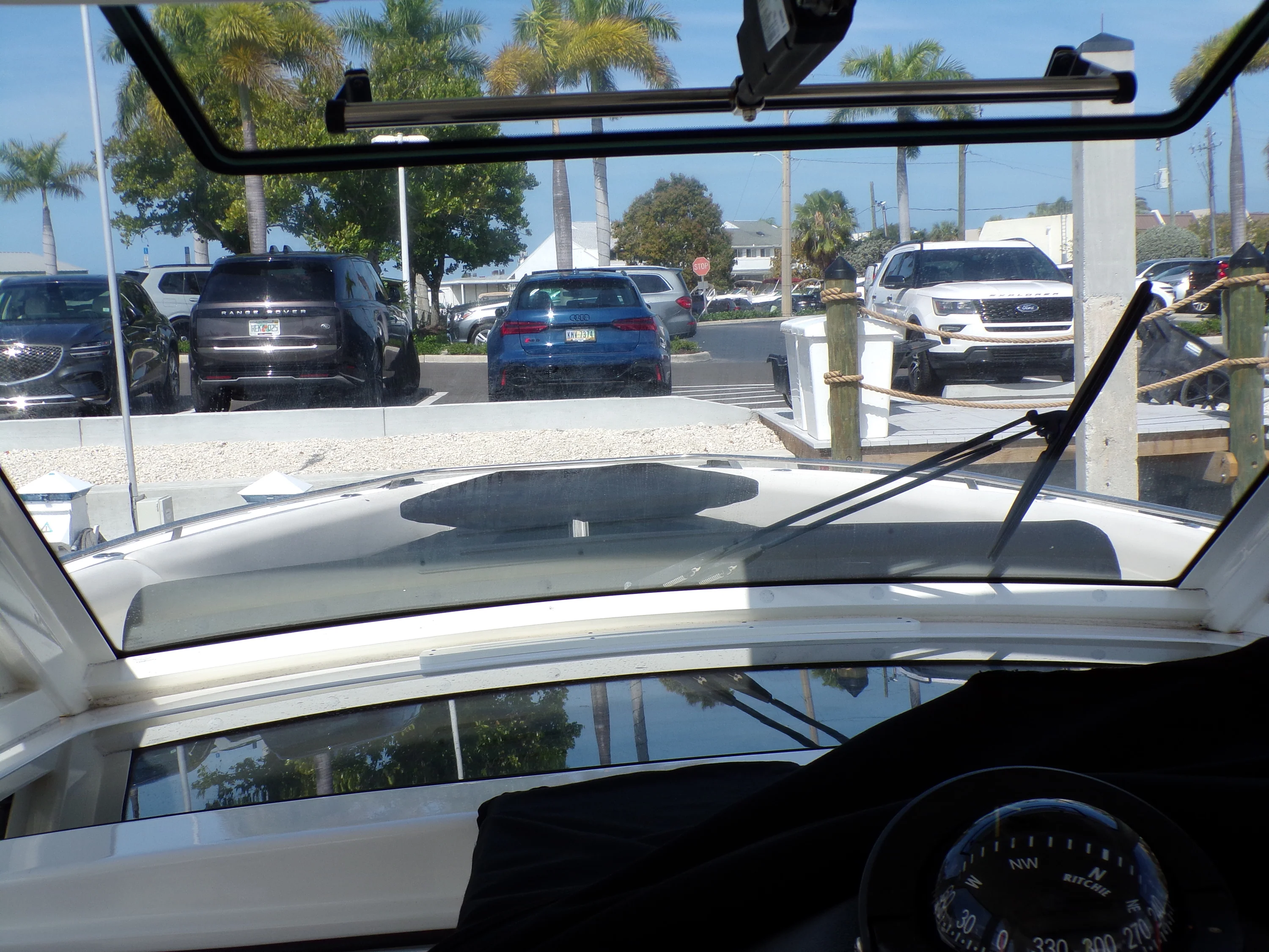 2018 Boston Whaler 420 Image Thumbnail #68