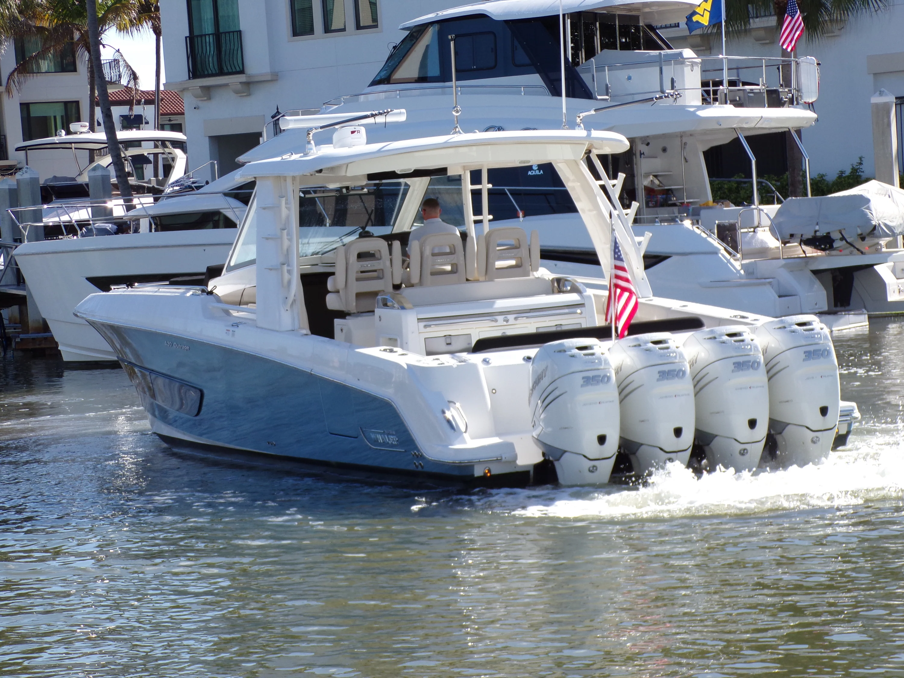 2018 Boston Whaler 420 Image Thumbnail #5