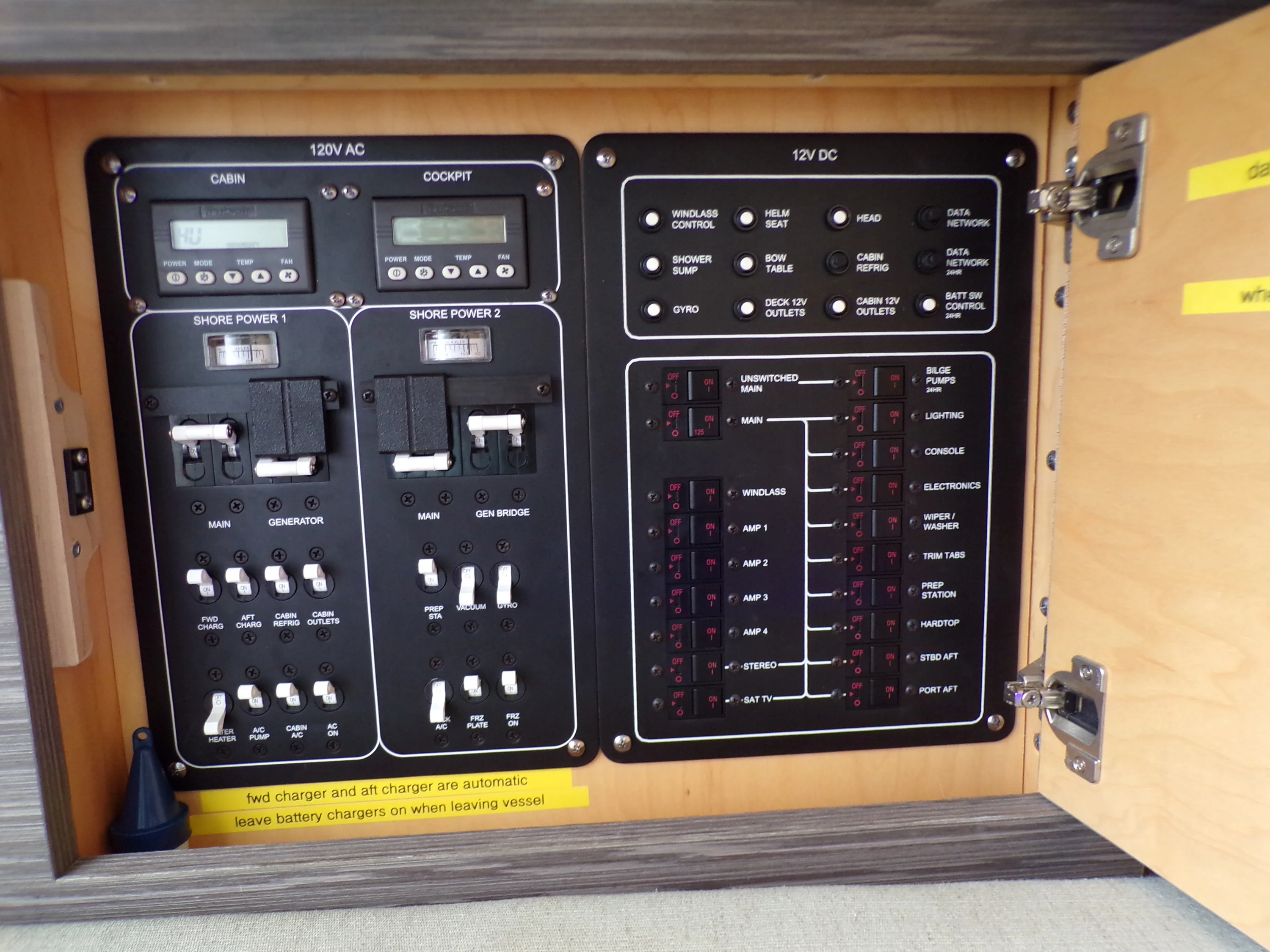 2018 Boston Whaler 420 Image Thumbnail #60