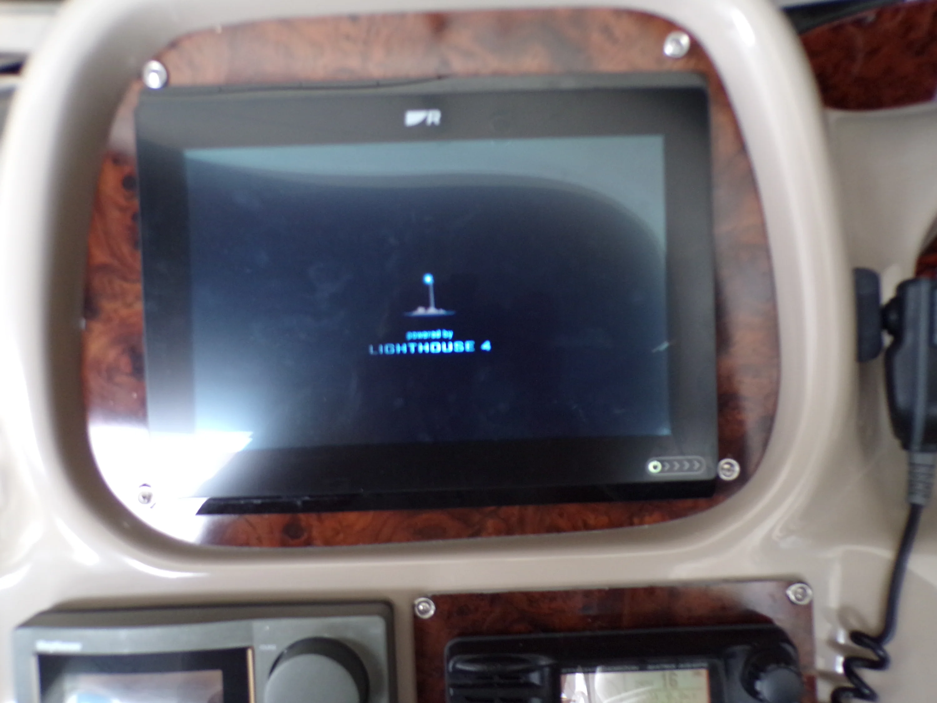 2000 Sea Ray 410 EXPRESS Image Thumbnail #66