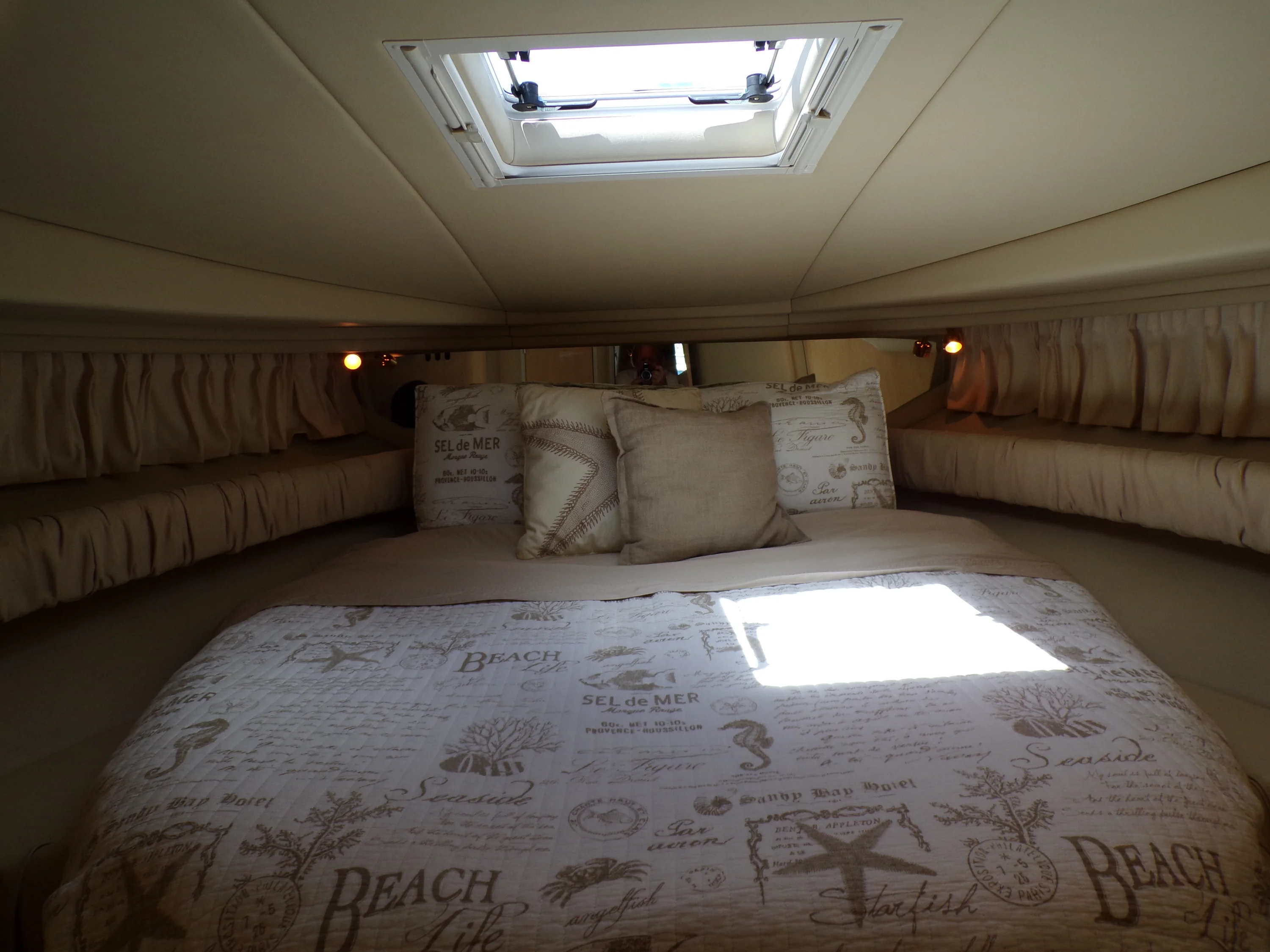 2000 Sea Ray 410 EXPRESS Image Thumbnail #54