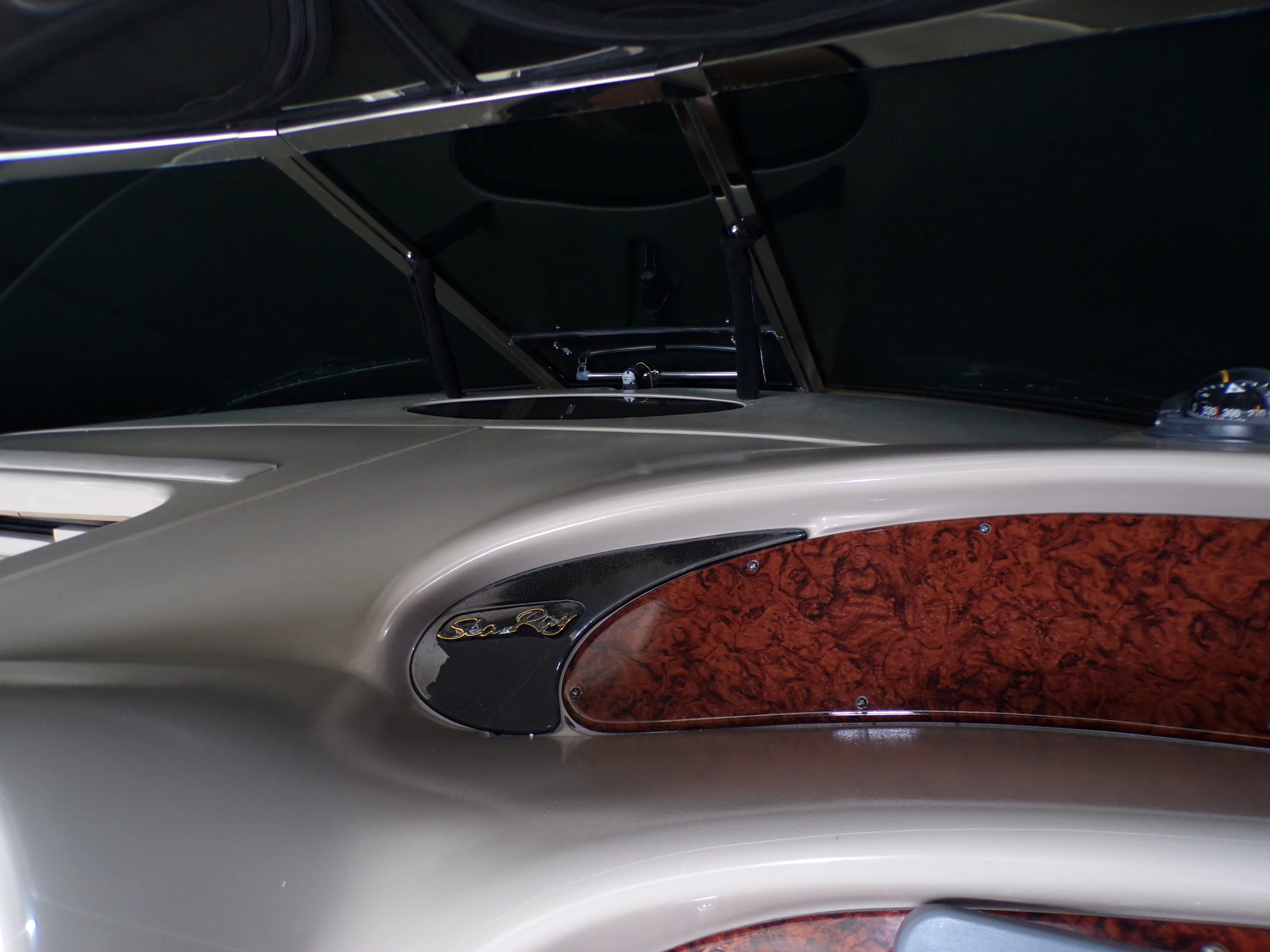 2000 Sea Ray 410 EXPRESS Image Thumbnail #91