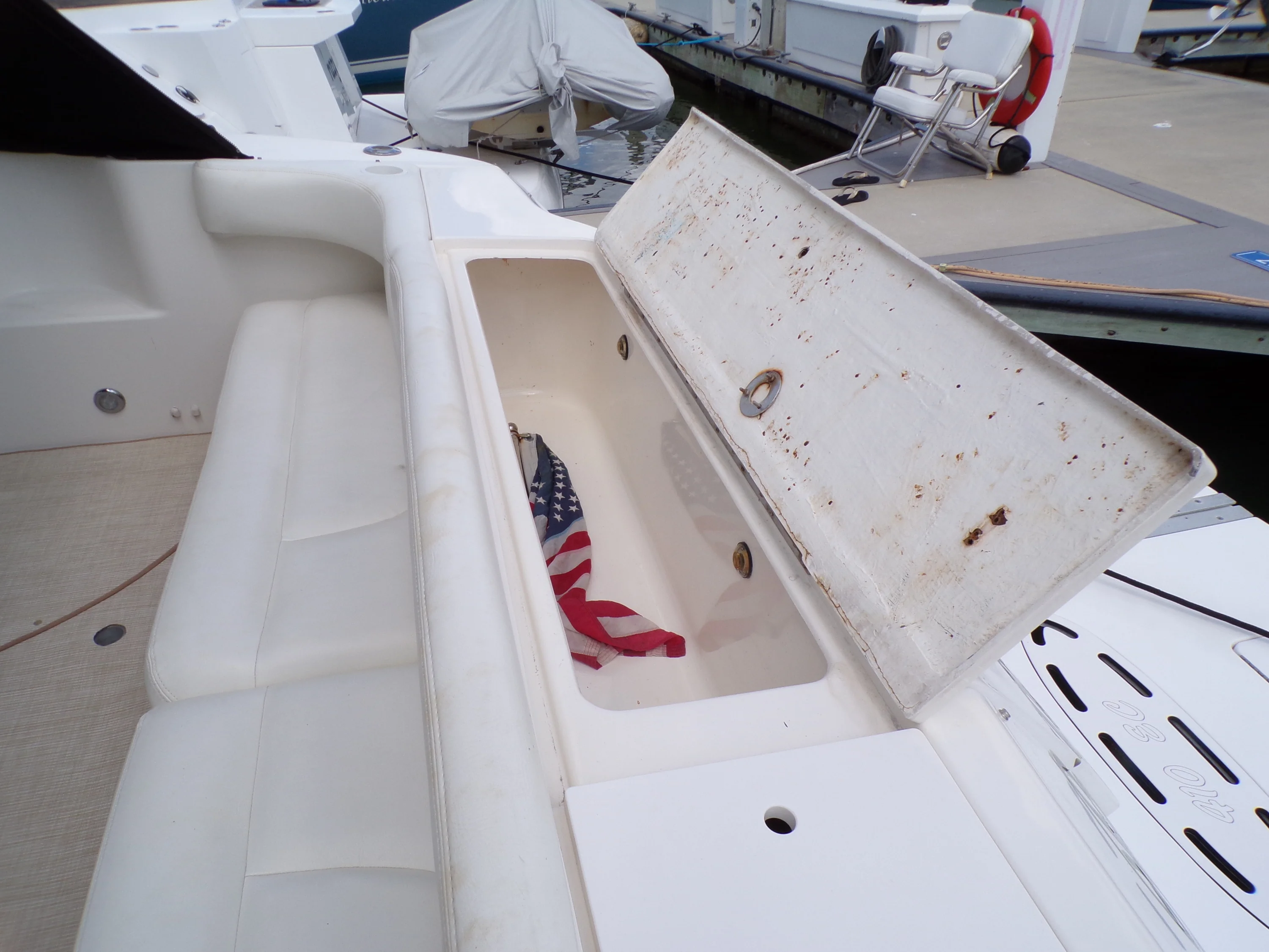 2000 Sea Ray 410 EXPRESS Image Thumbnail #80