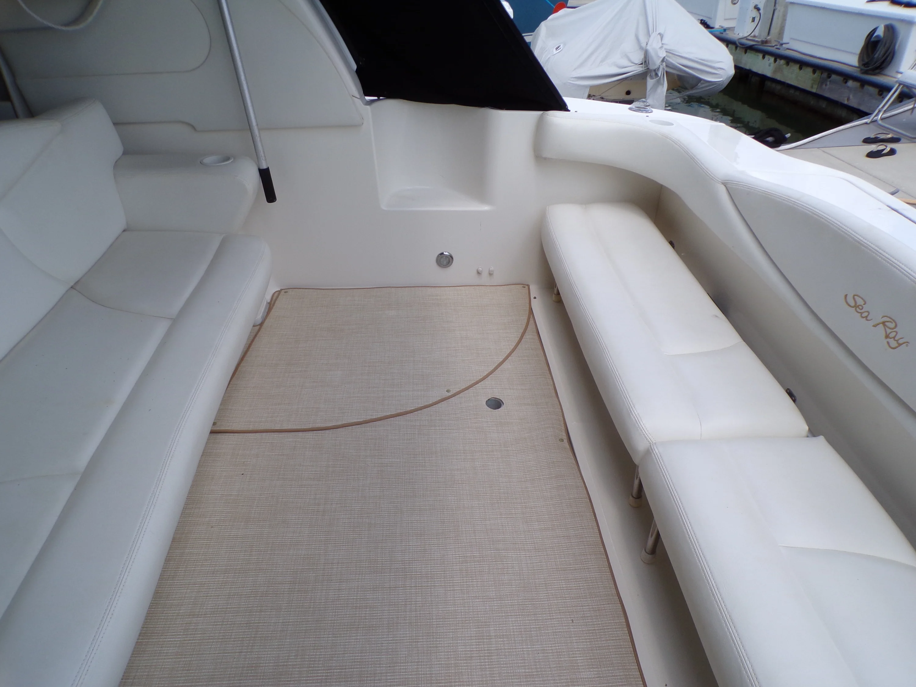 2000 Sea Ray 410 EXPRESS Image Thumbnail #82