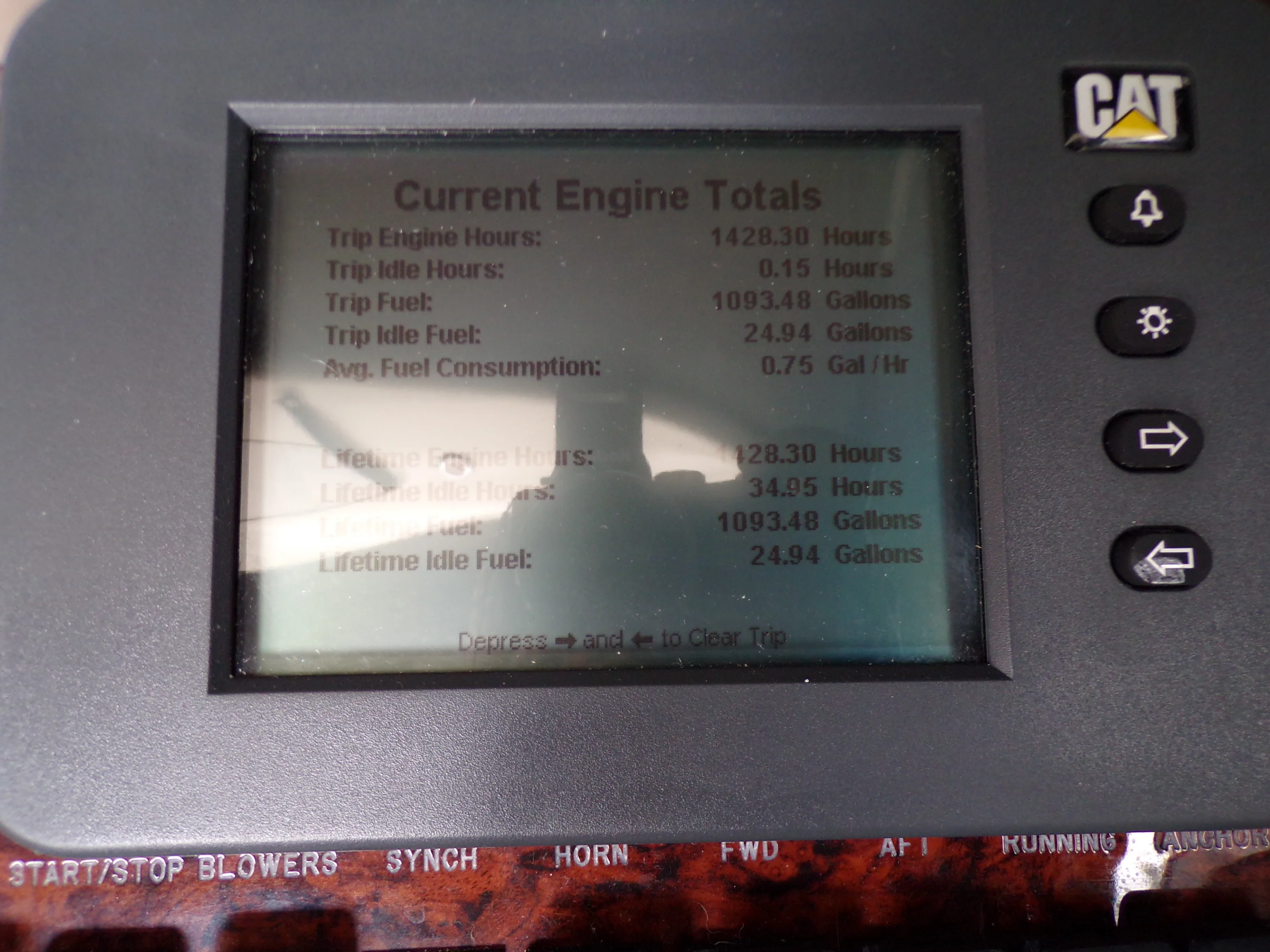 2000 Sea Ray 410 EXPRESS Image Thumbnail #89