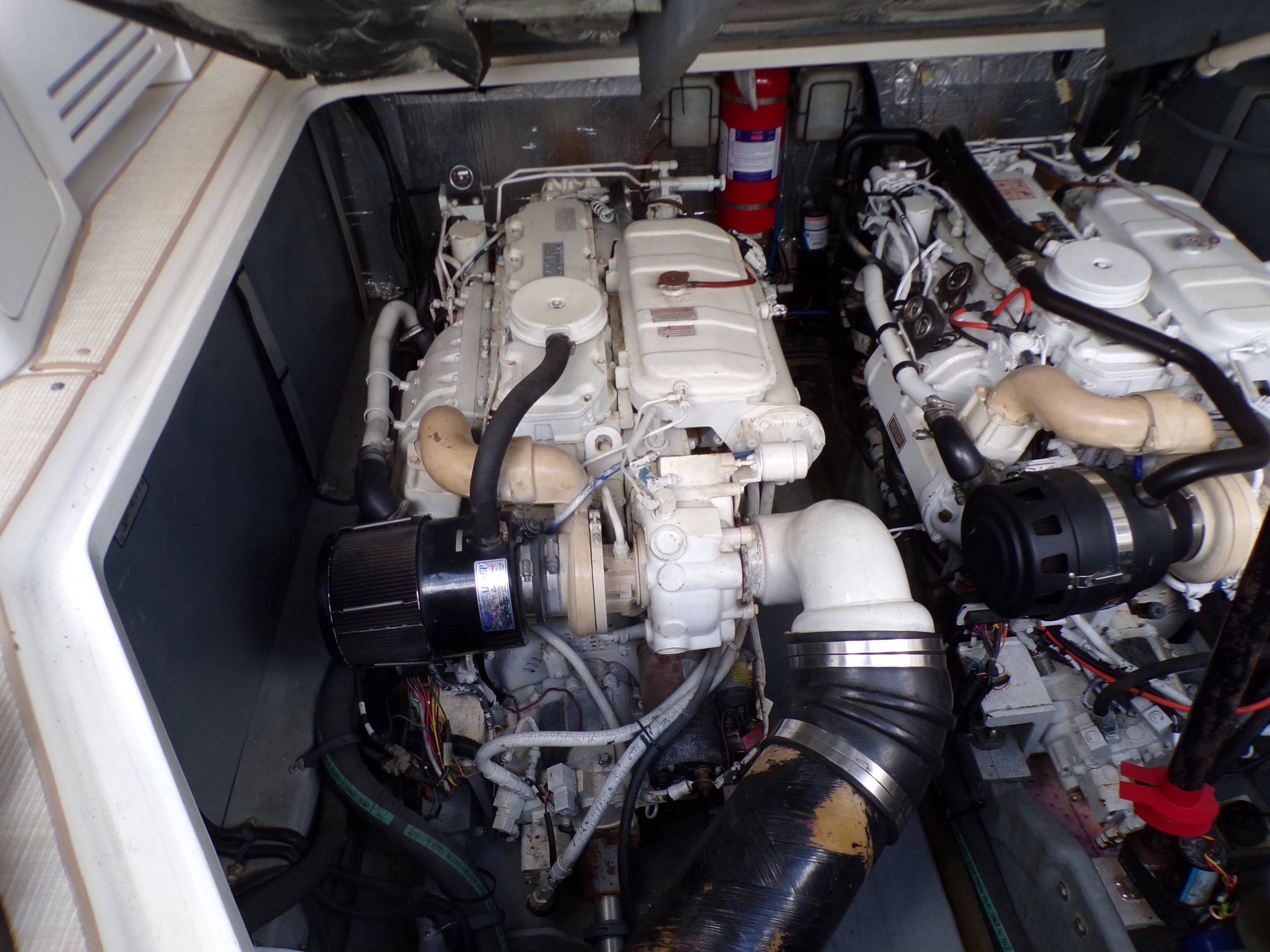 2000 Sea Ray 410 EXPRESS Image Thumbnail #70