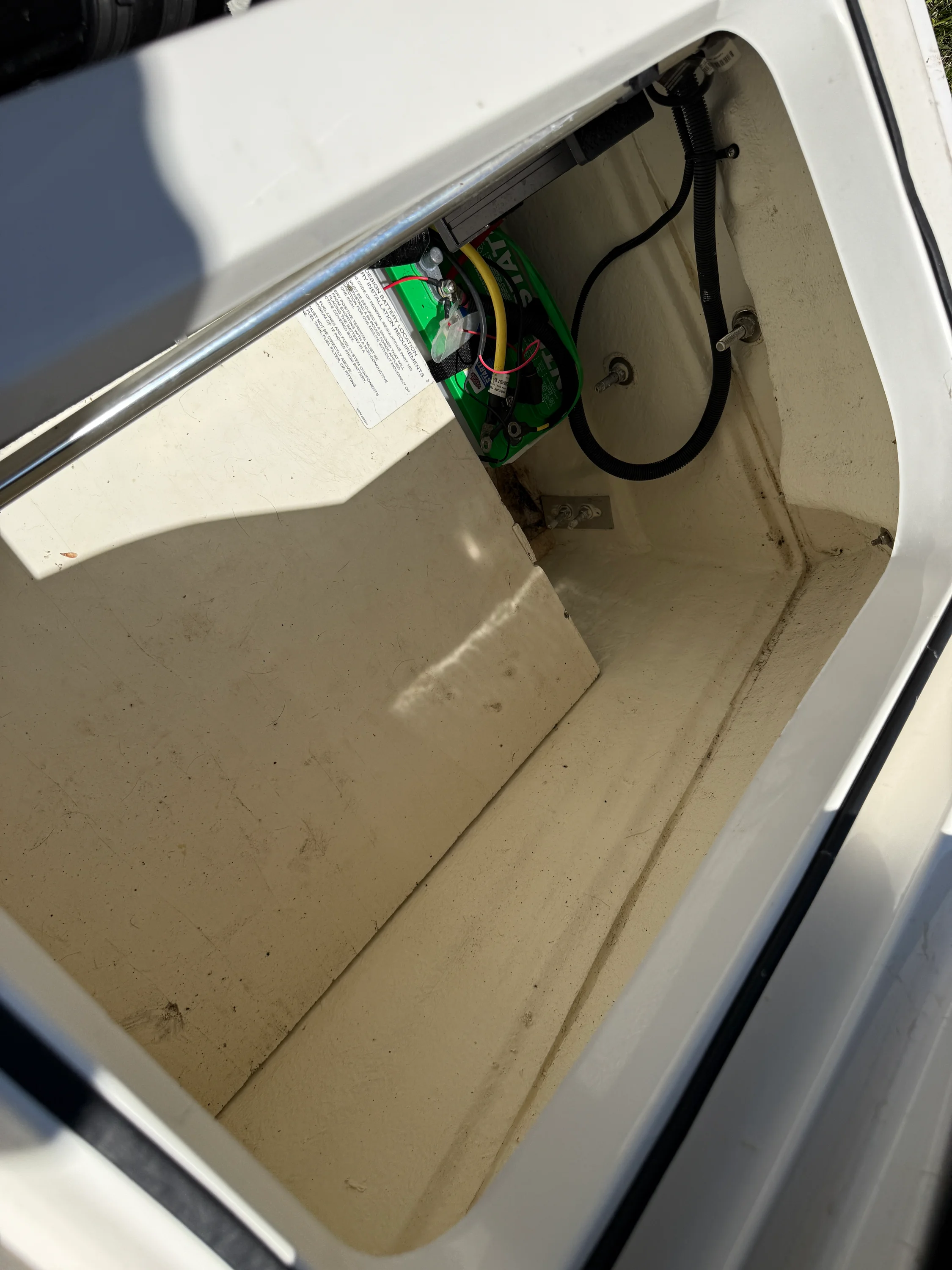 2019 Bayliner VR5 Image Thumbnail #21