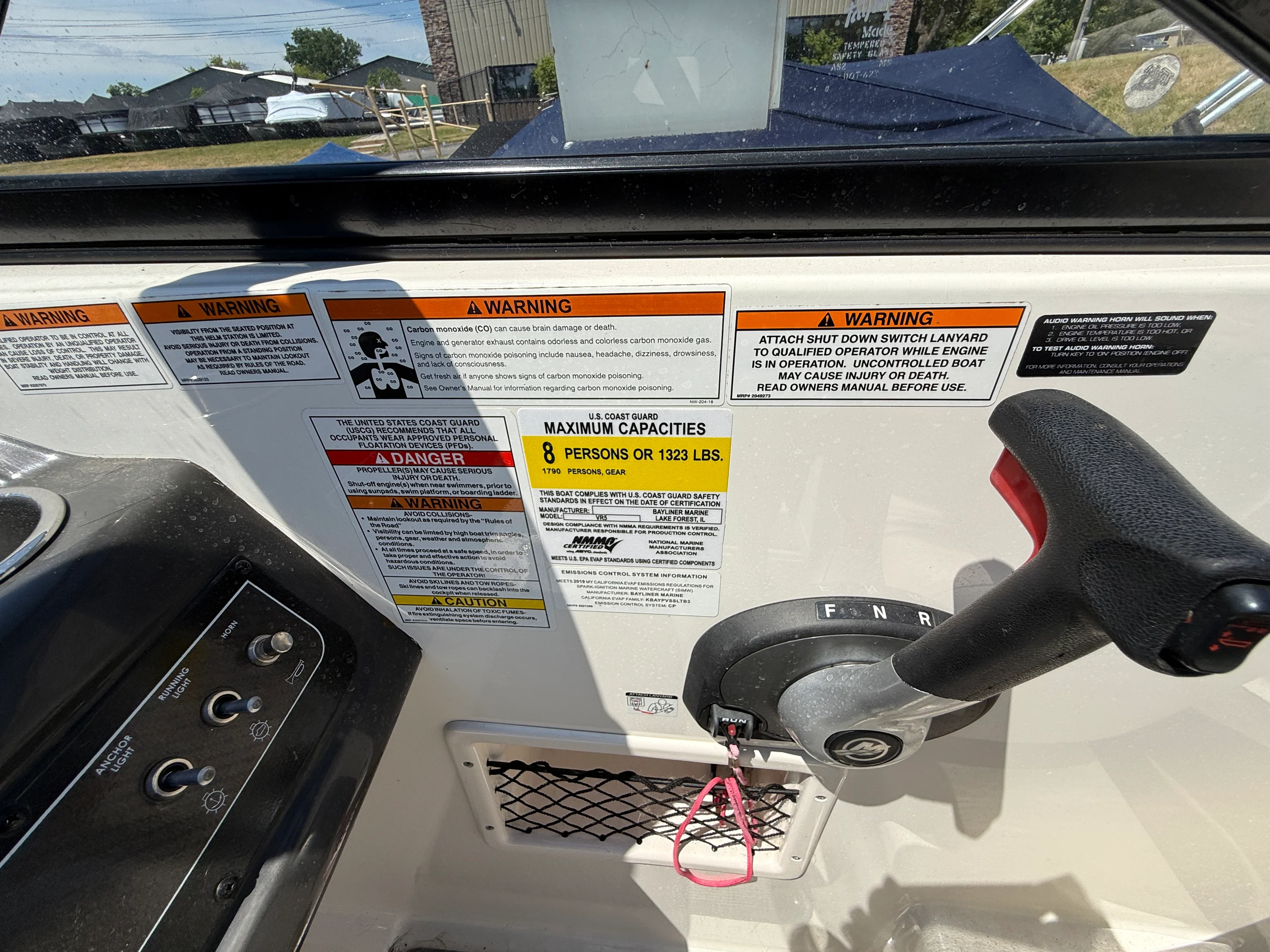 2019 Bayliner VR5 Image Thumbnail #14