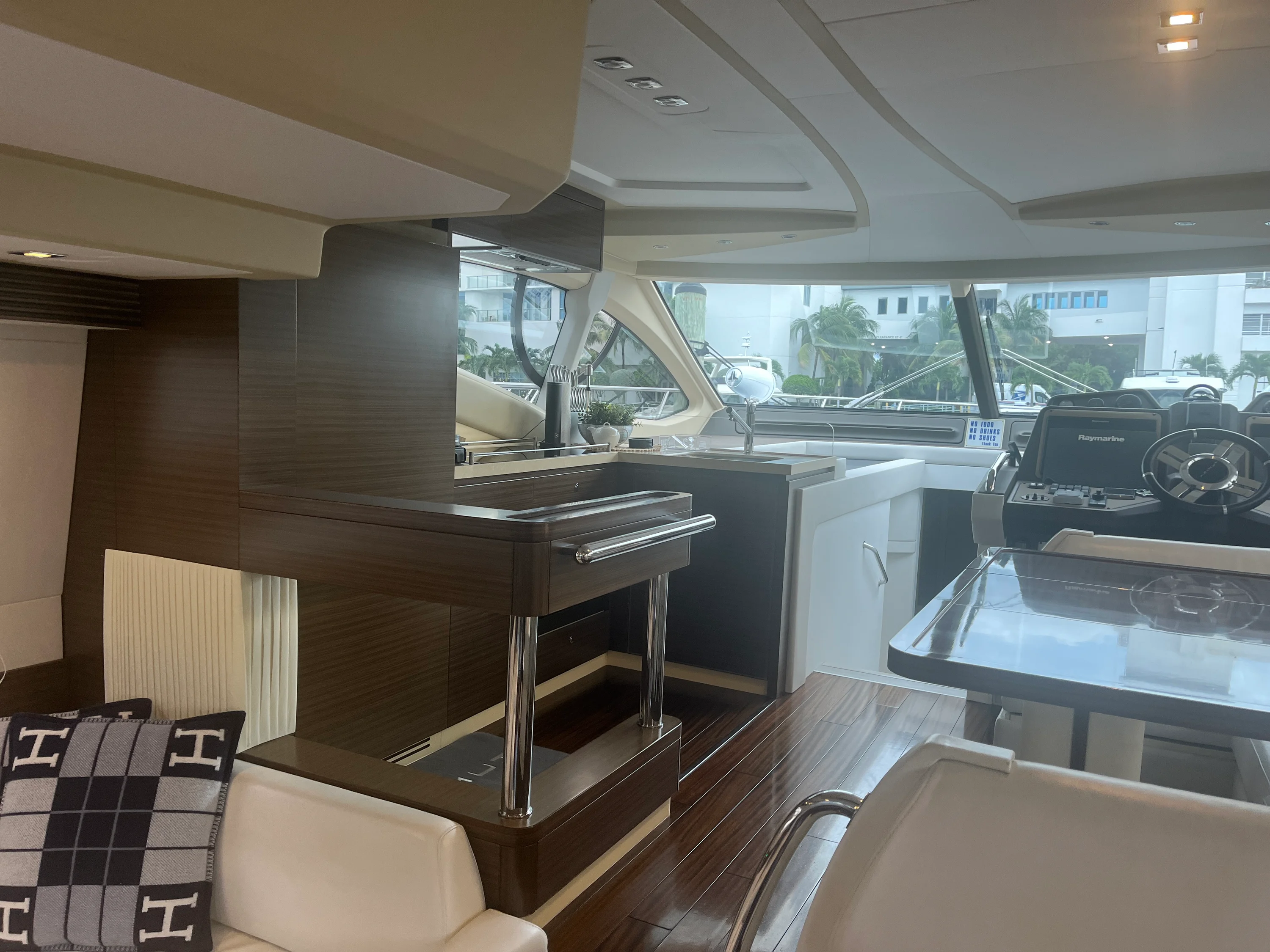 2015 Azimut 54 FLY Image Thumbnail #4