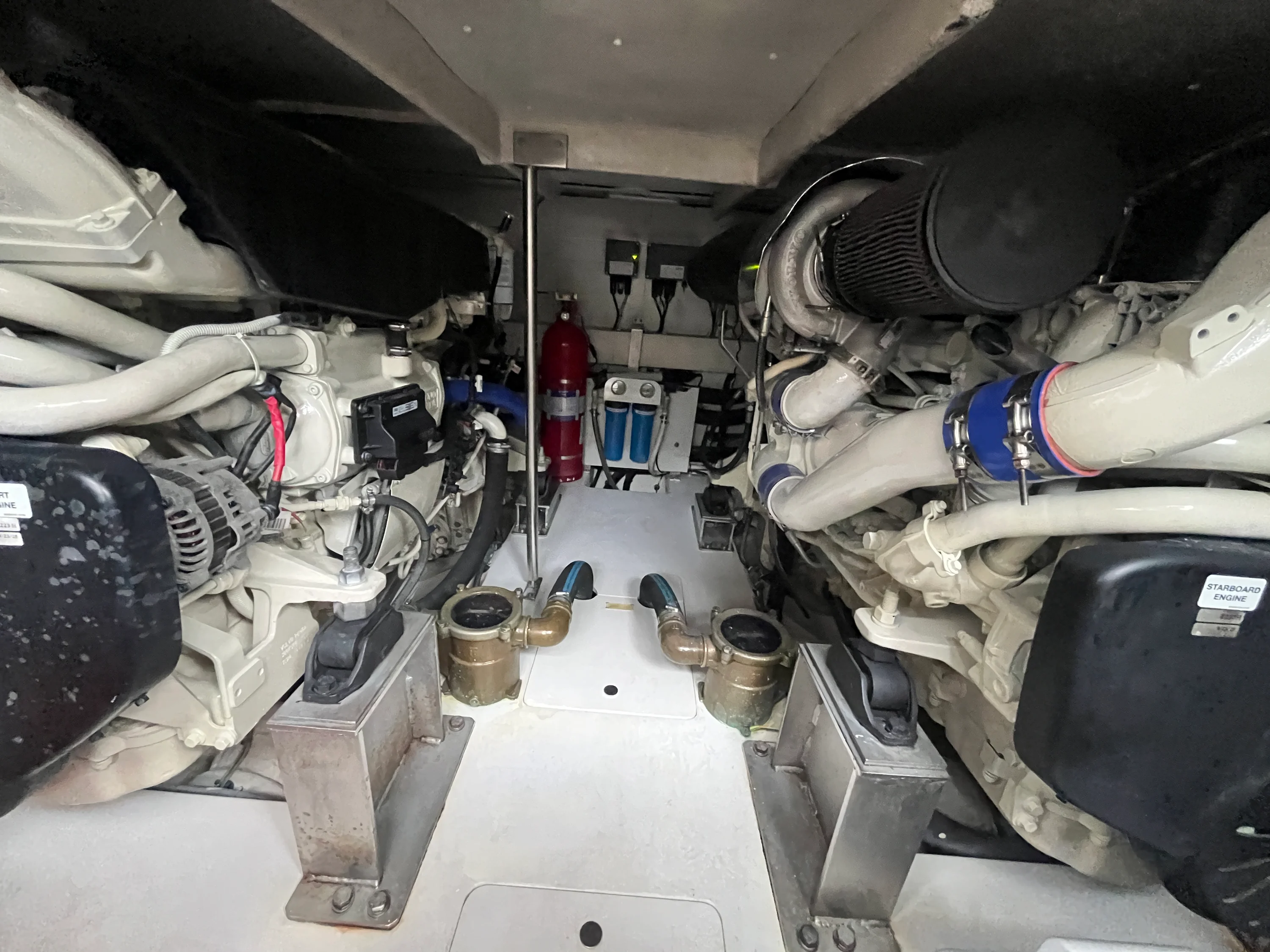 2015 Azimut 54 FLY Image Thumbnail #17