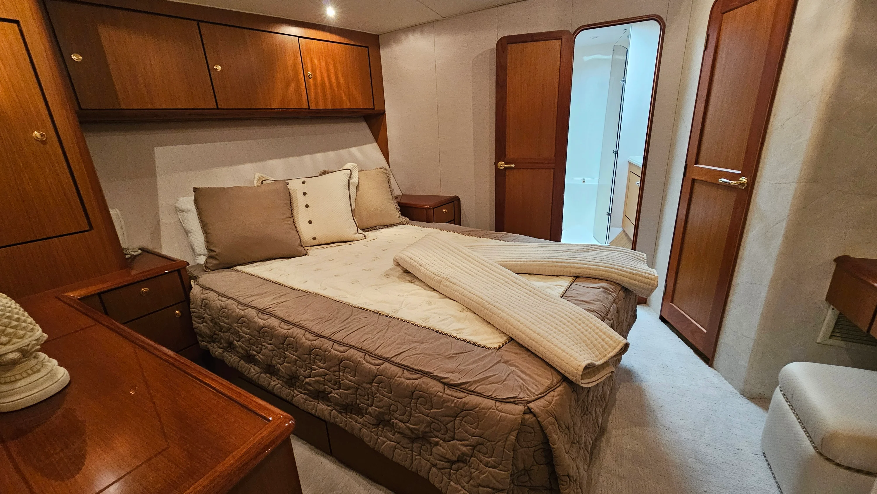 2000 Ocean Yachts 70 SUPER SPORT Image Thumbnail #46