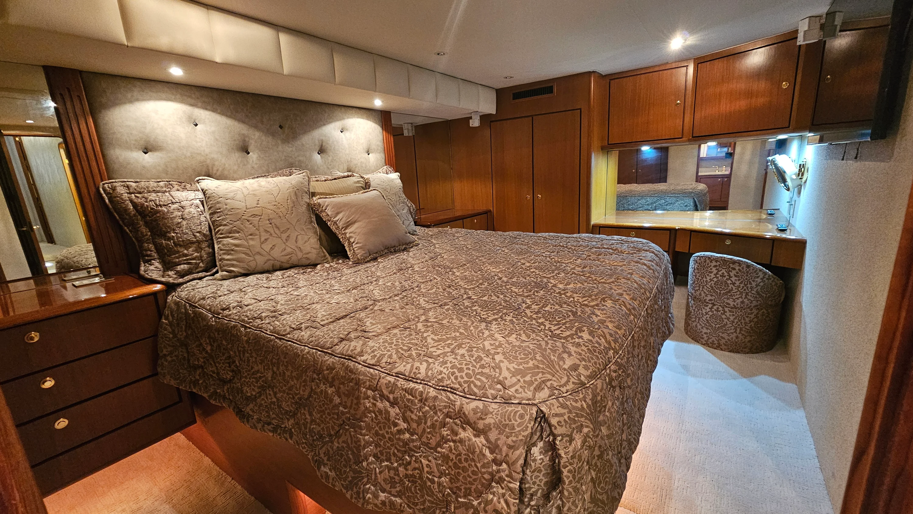 2000 Ocean Yachts 70 SUPER SPORT Image Thumbnail #37