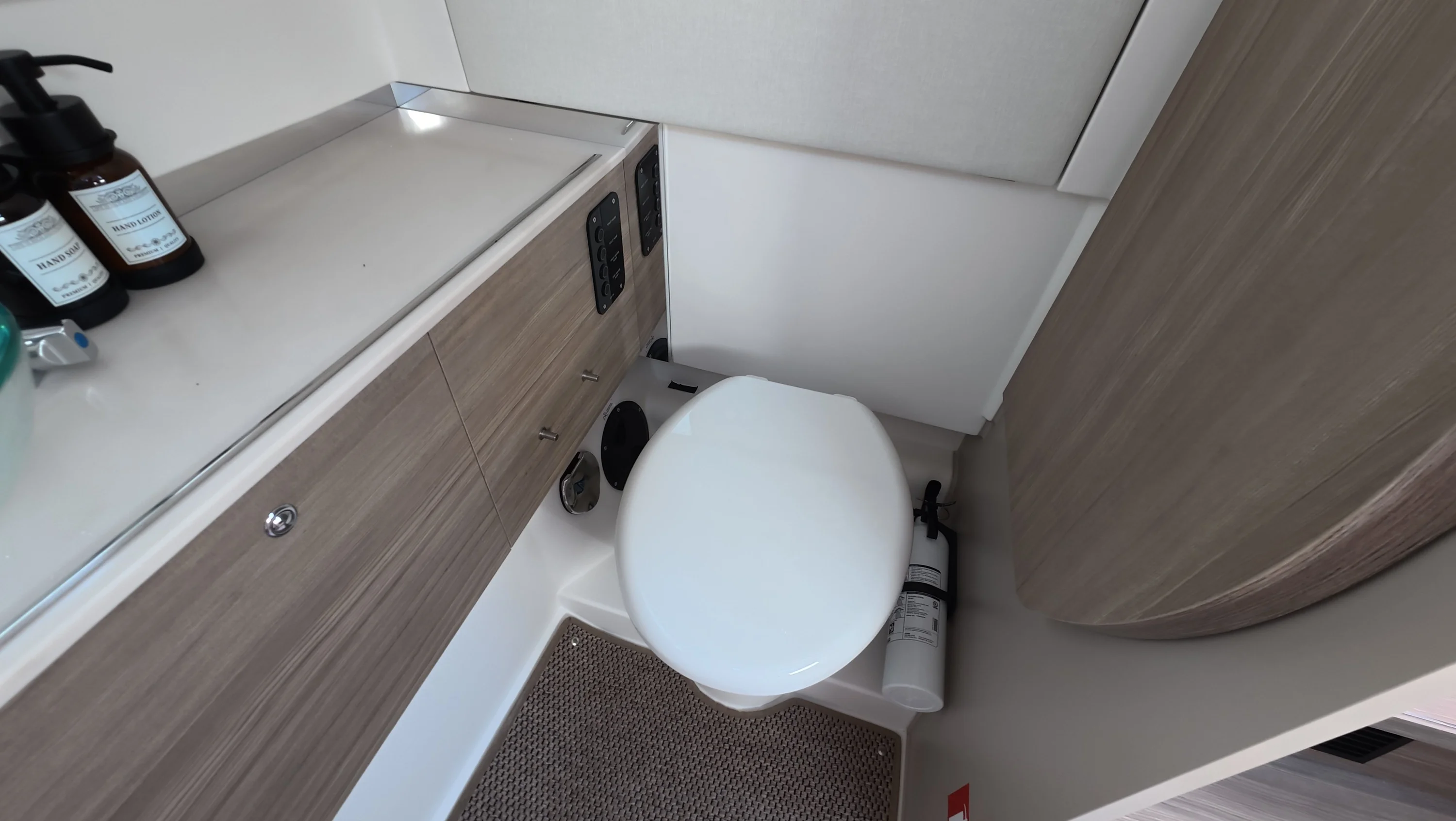 2025 Saxdor SX 320 GTO Image Thumbnail #19