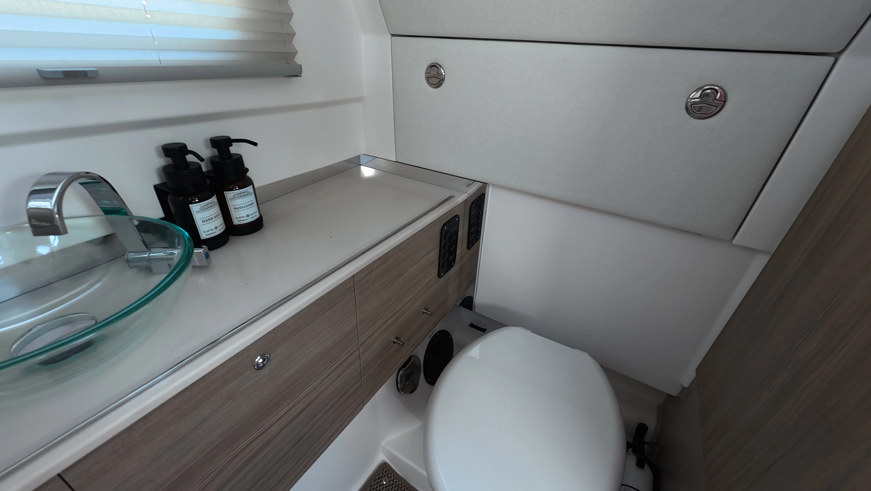 2025 Saxdor SX 320 GTO Image Thumbnail #20