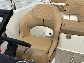 2023 Bayliner VR5 Bowrider I/O Image Thumbnail #12