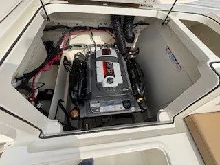 2023 Bayliner VR5 Bowrider I/O Image Thumbnail #3