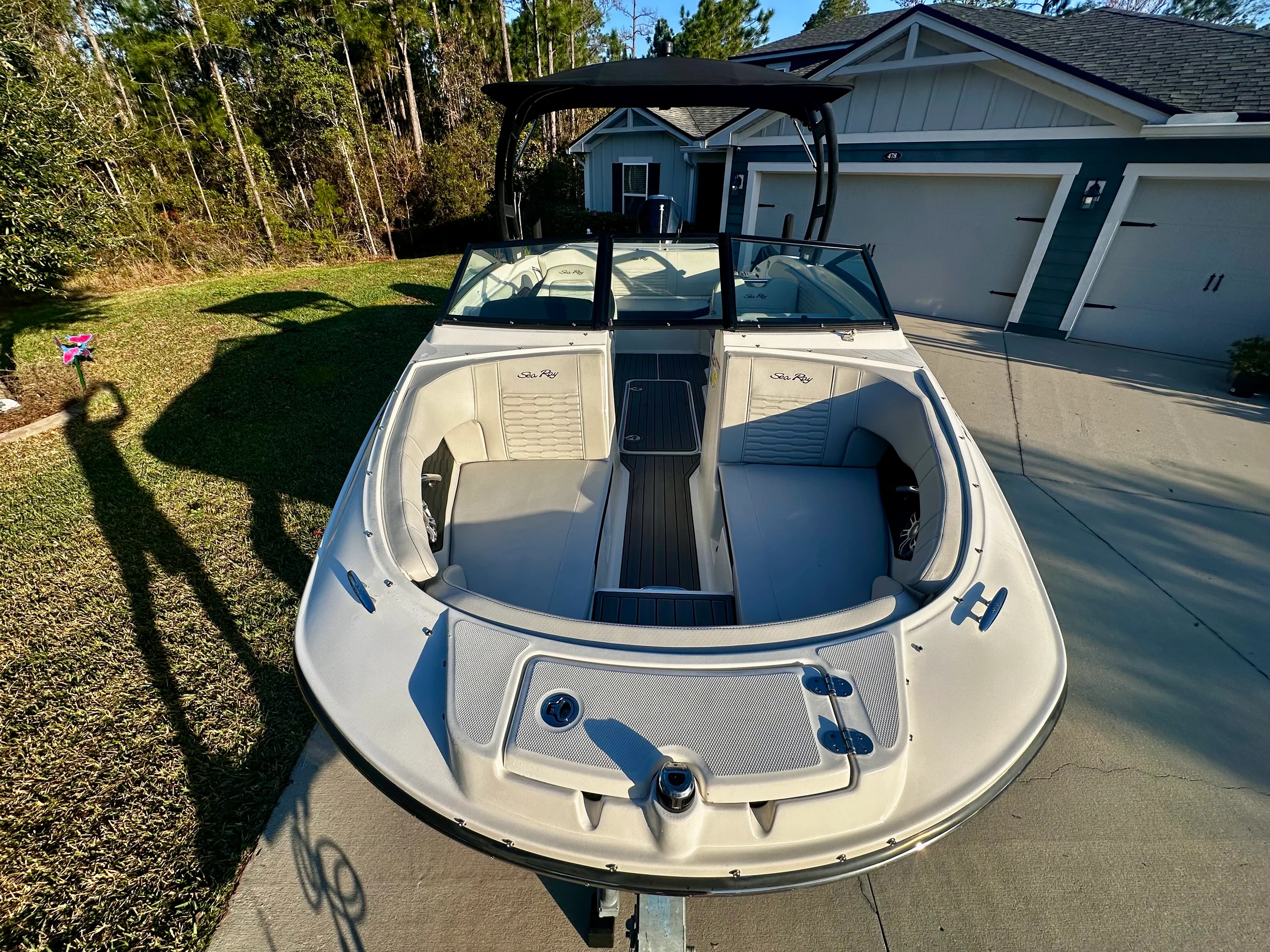 2023 Sea Ray 210 SPX OB Image Thumbnail #32