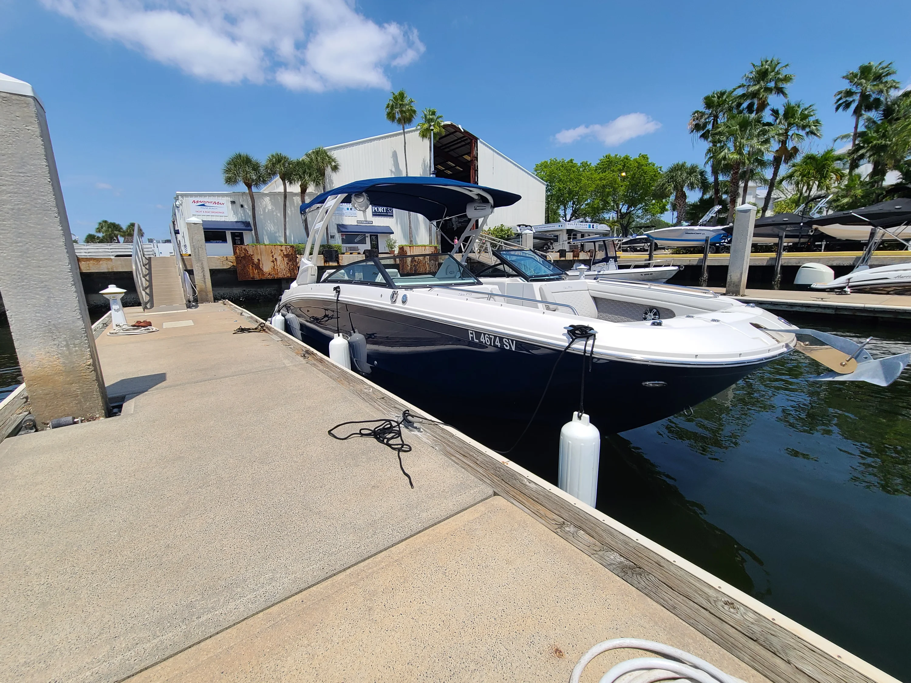 2021 Sea Ray 290 SDX OB Image Thumbnail #5