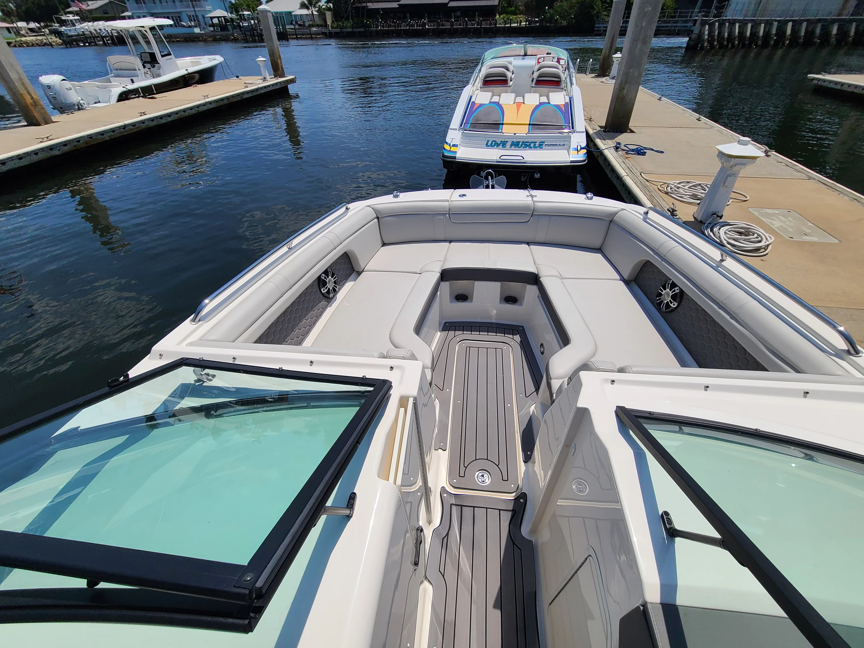 2021 Sea Ray 290 SDX OB Image Thumbnail #7