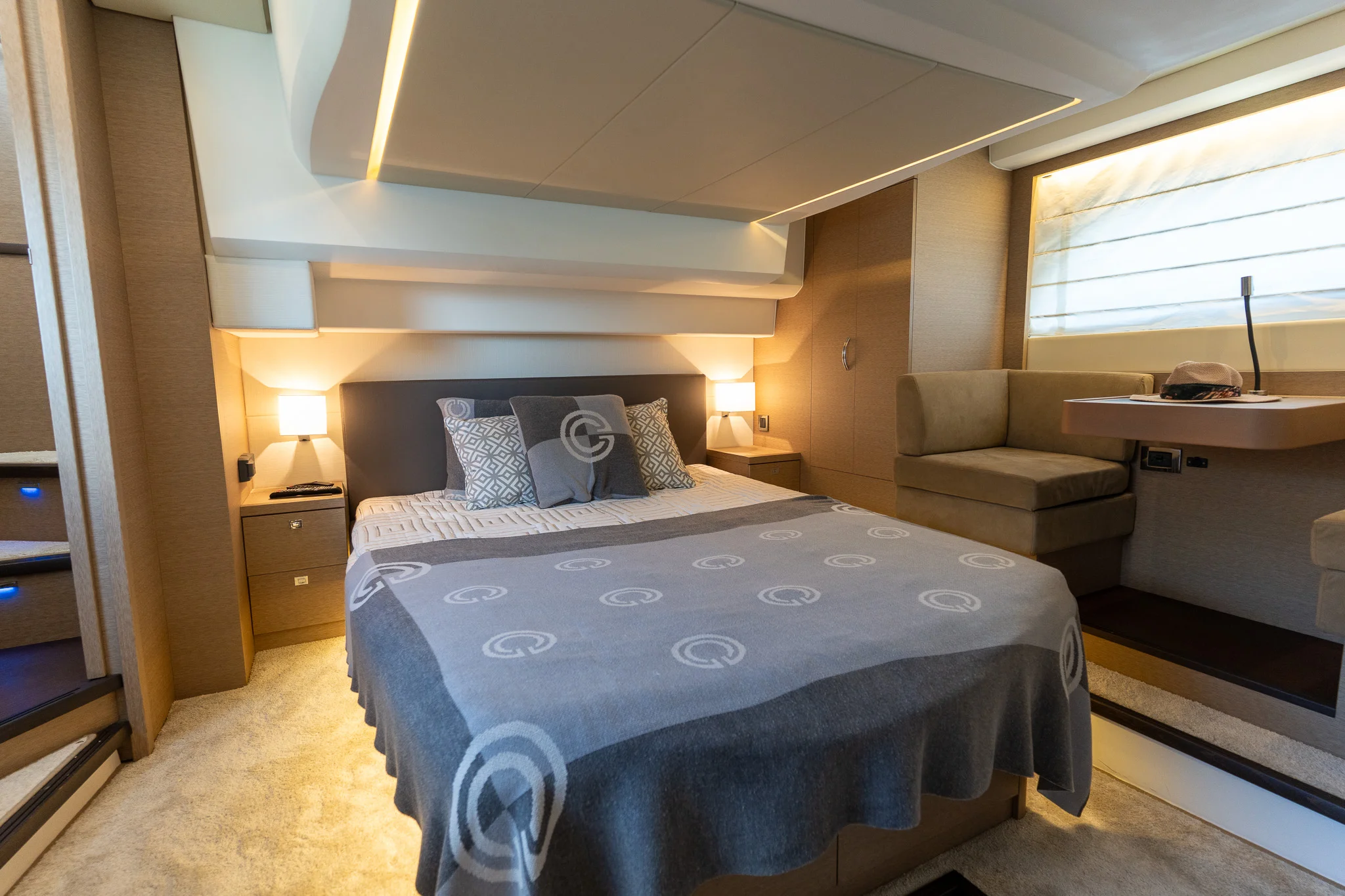 2017 Prestige 50 FLY Image Thumbnail #36