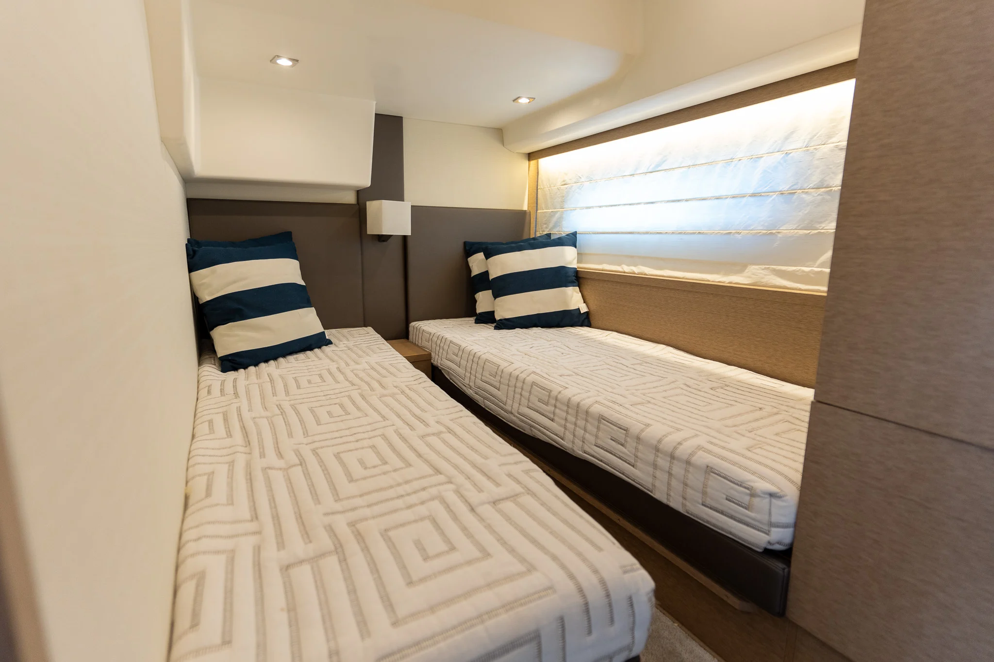 2017 Prestige 50 FLY Image Thumbnail #39