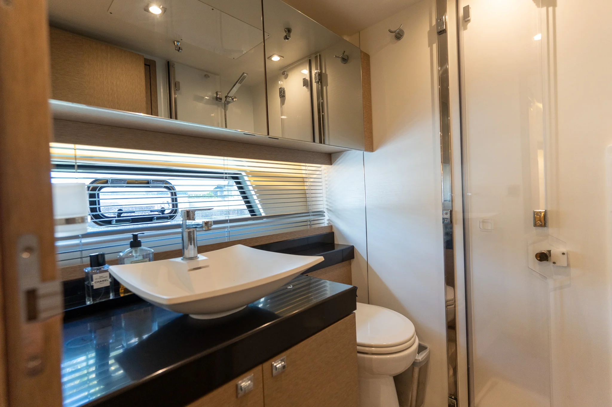 2017 Prestige 50 FLY Image Thumbnail #33