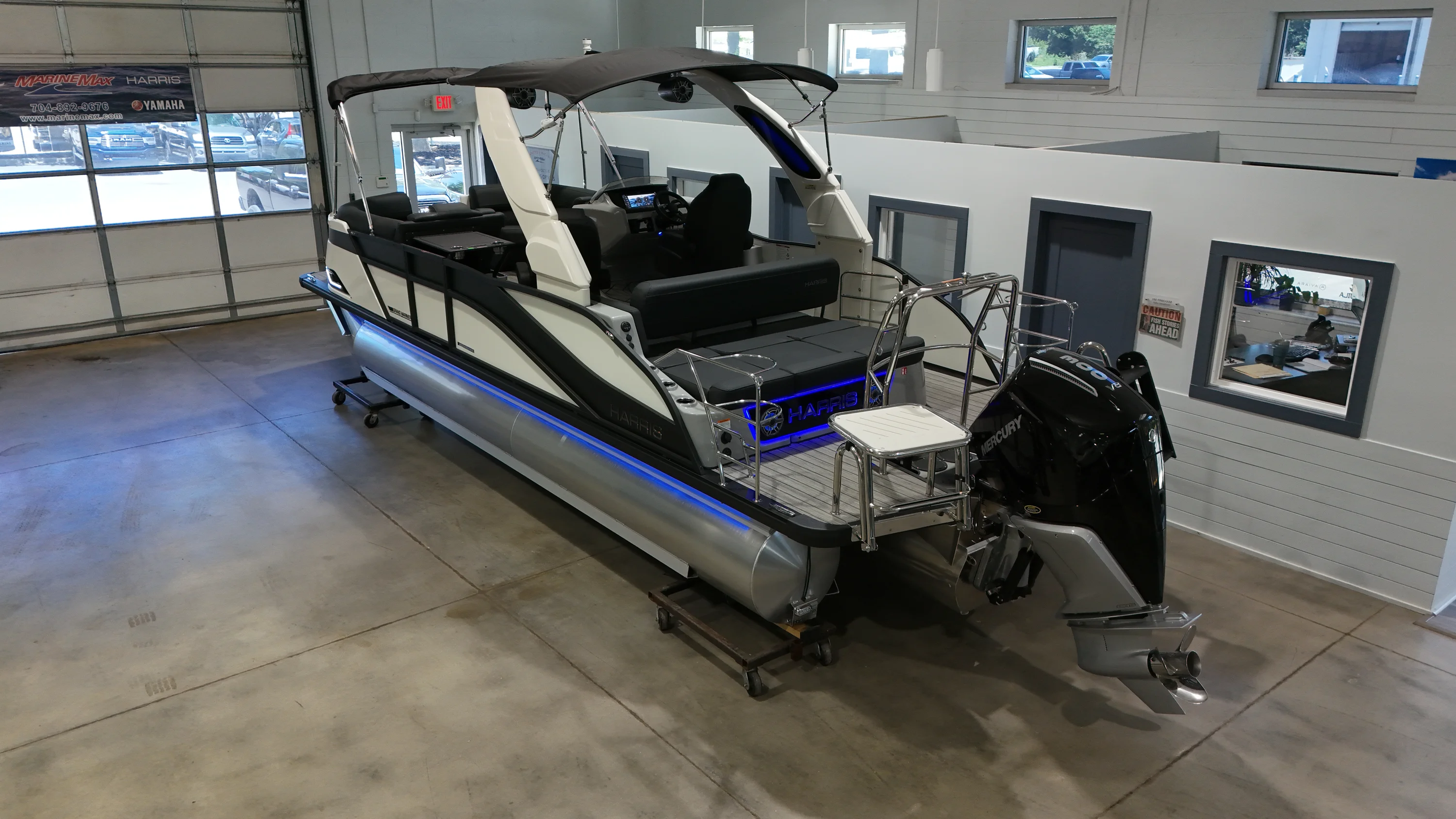 2026 Harris 230 Grand Mariner Image Thumbnail #6