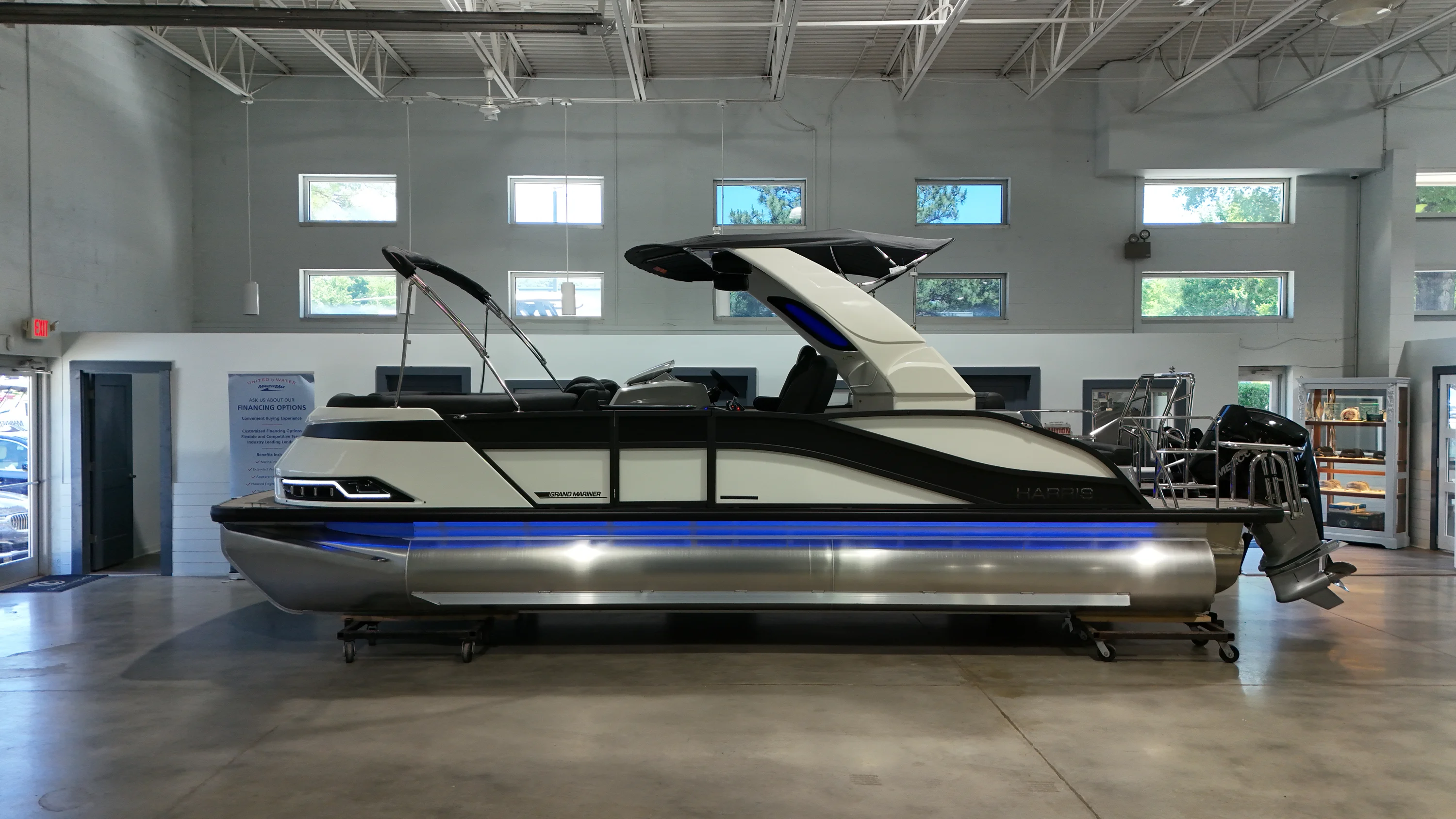 2026 Harris 230 Grand Mariner Image Thumbnail #0