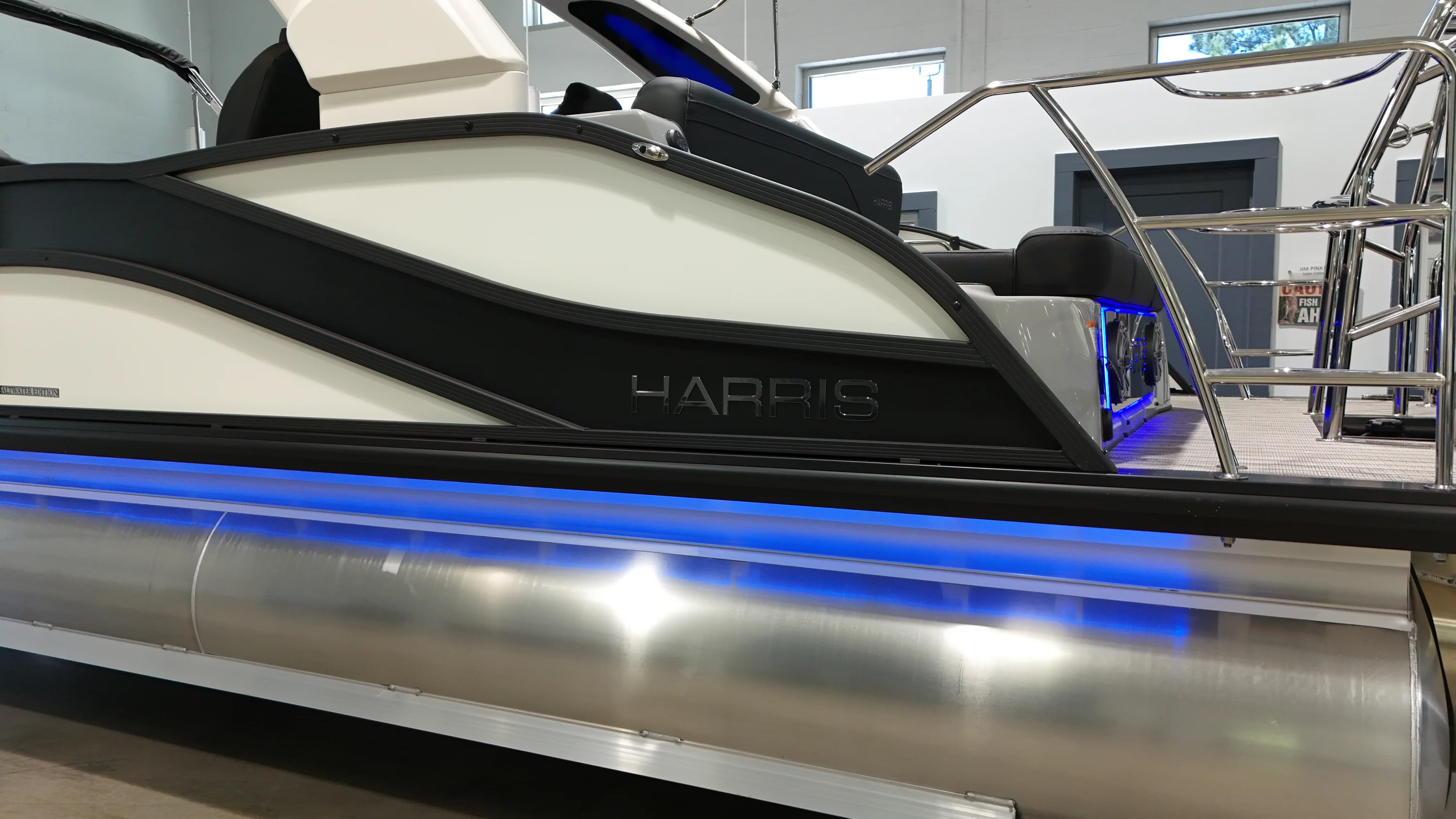 2026 Harris 230 Grand Mariner Image Thumbnail #19