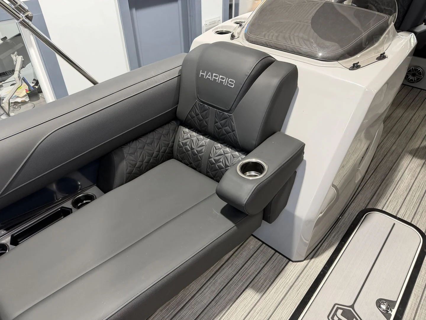 2026 Harris 230 Grand Mariner Image Thumbnail #34