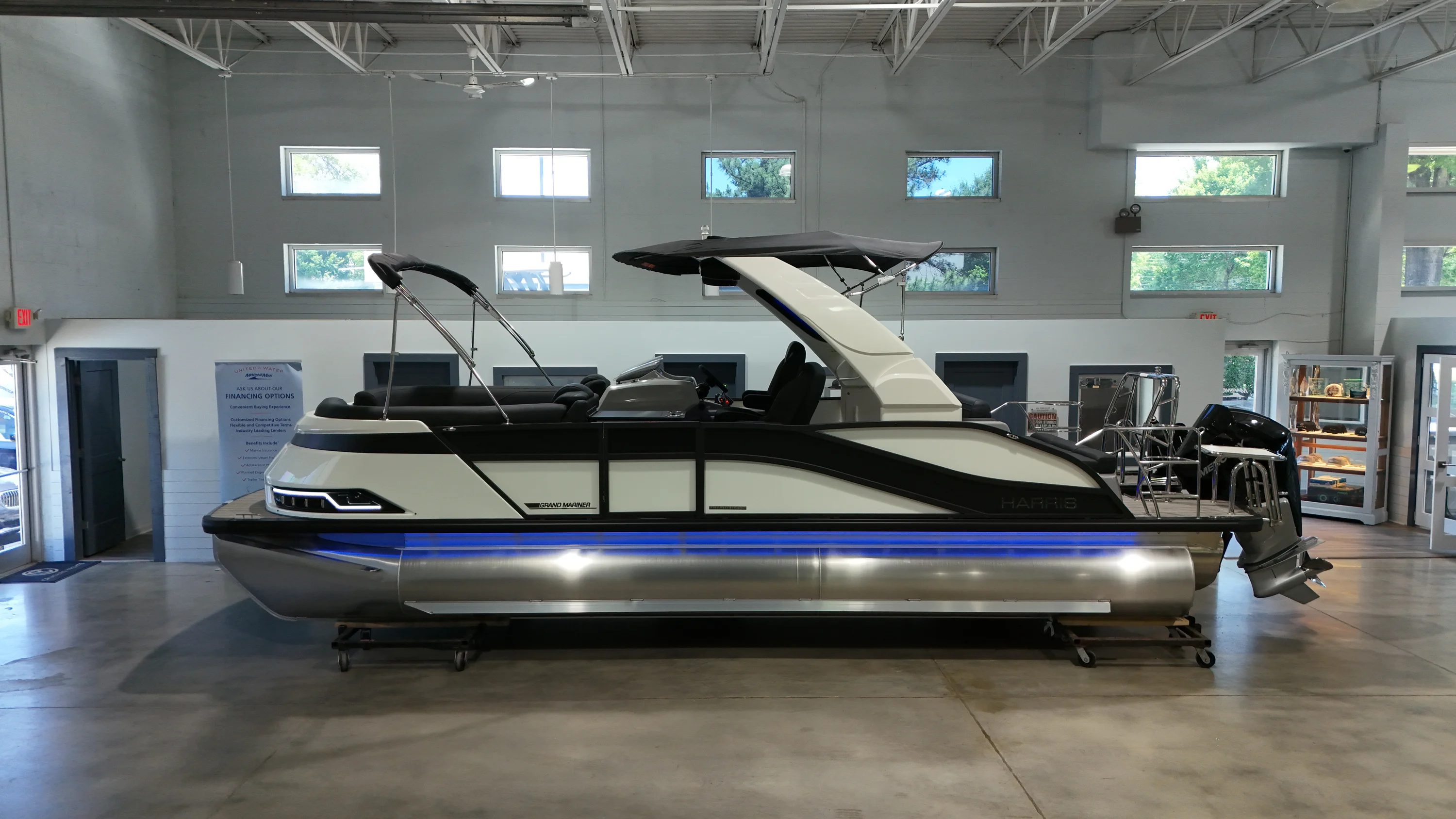 2026 Harris 230 Grand Mariner Image Thumbnail #1
