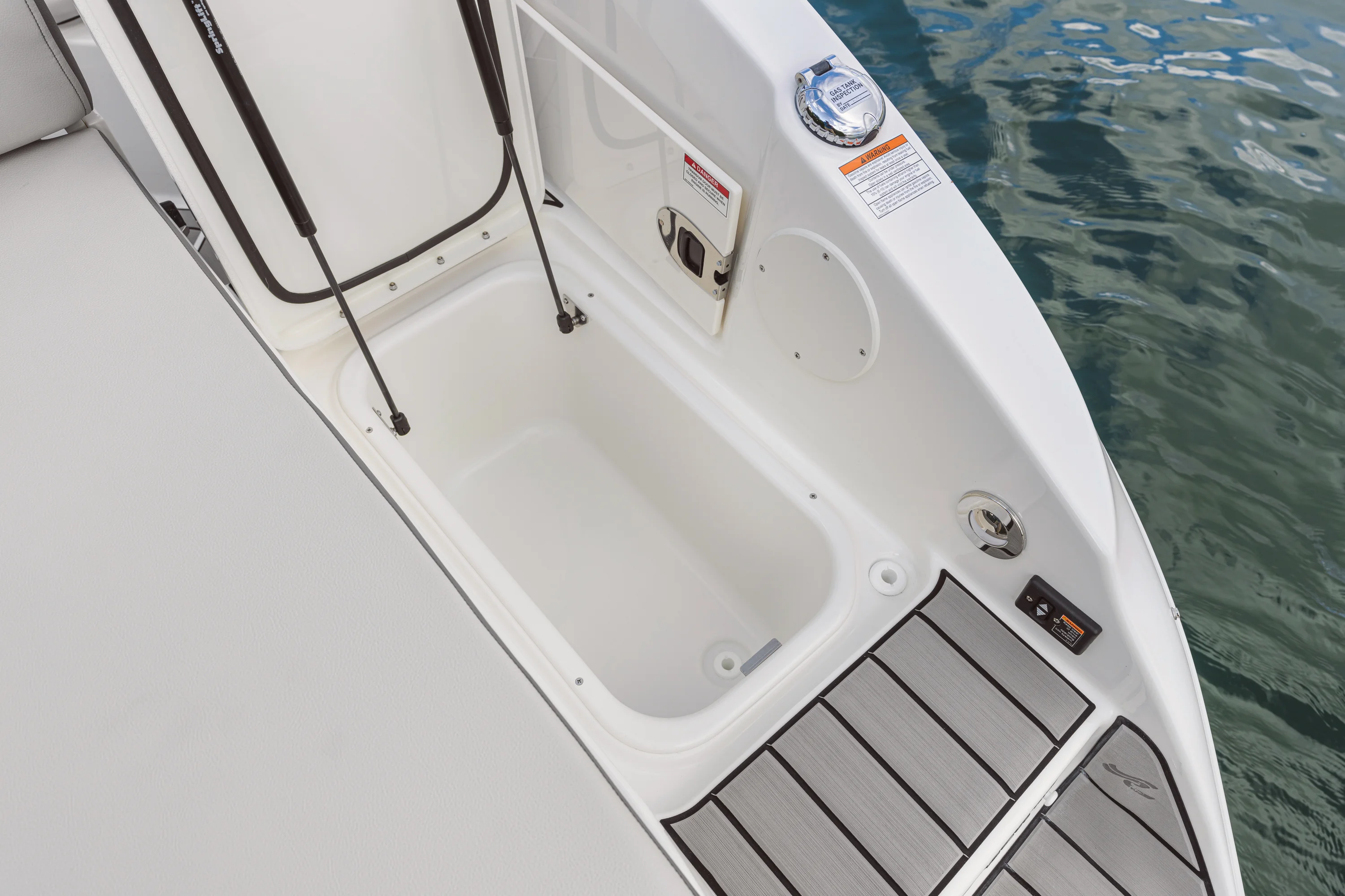 2026 Sea Ray SDX 250 Image Thumbnail #40